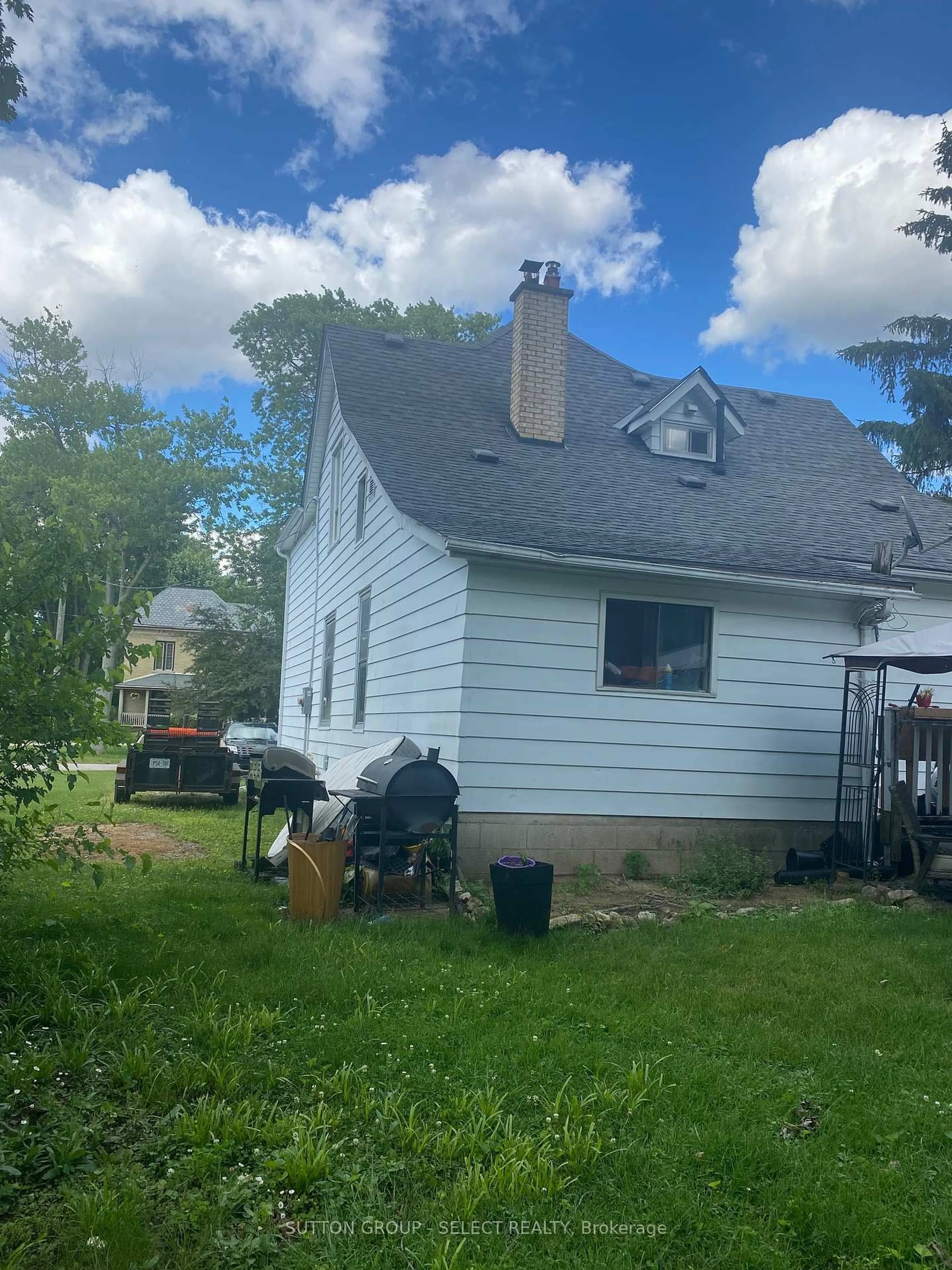 Unknown for 194 Nancy St, Dutton/Dunwich Ontario N0L 1J0