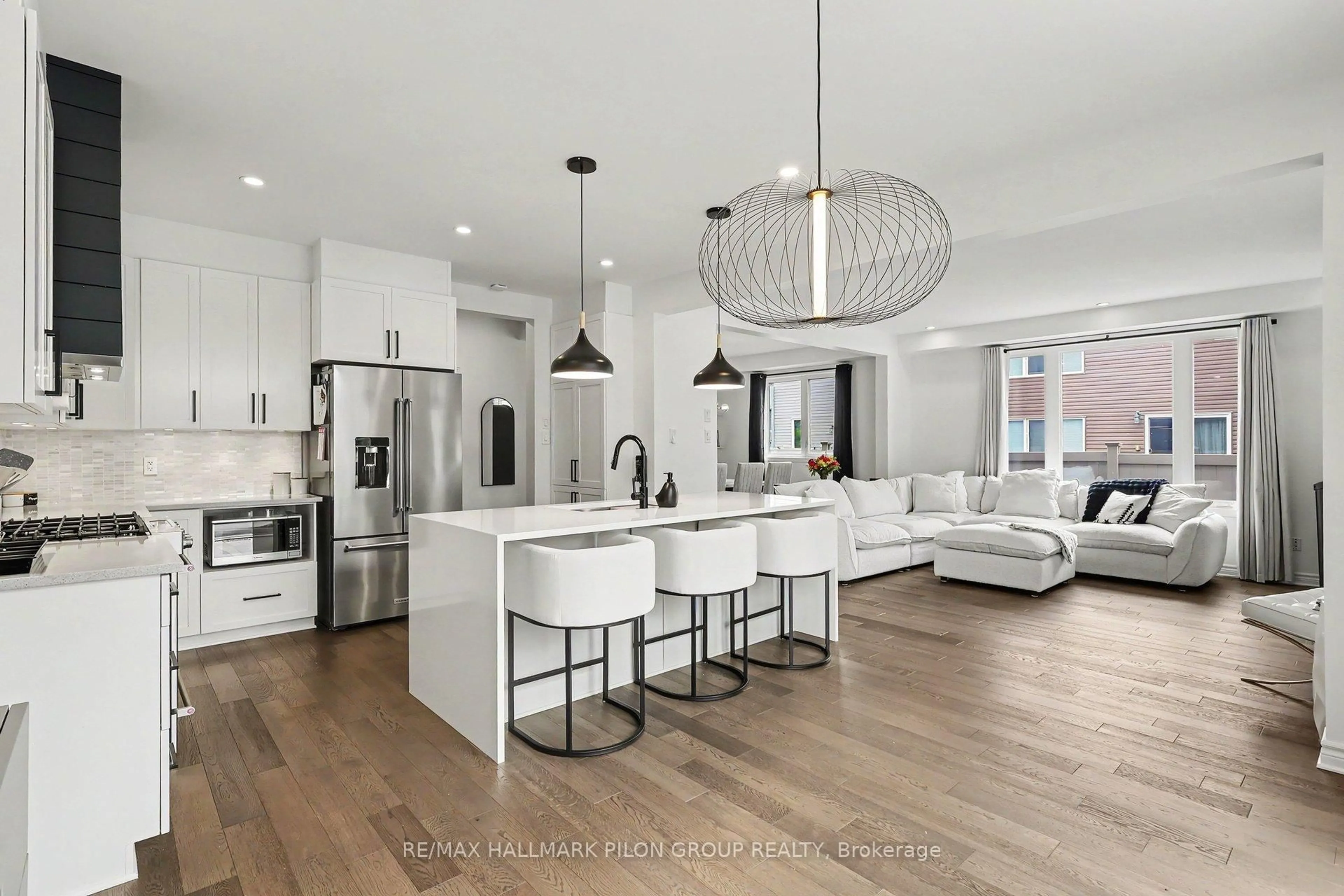 Open concept kitchen, unknown for 368 Hepatica Way, Ottawa Ontario K4A 0Z1