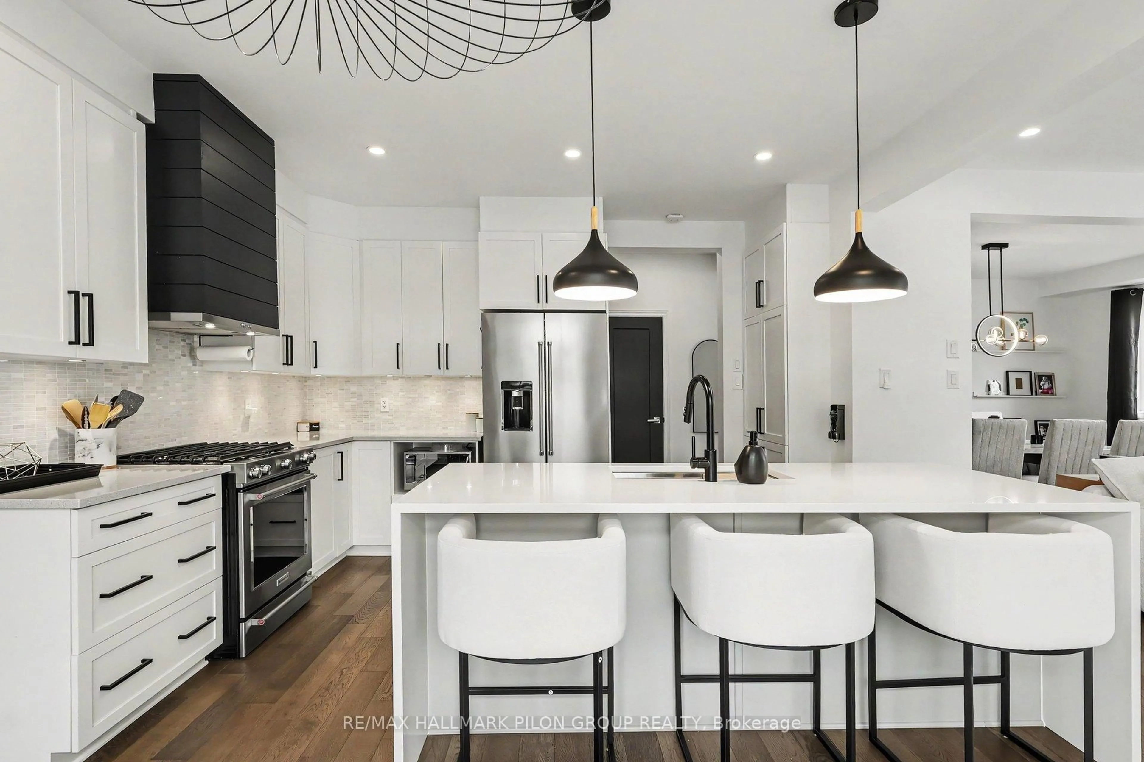 Contemporary kitchen, ceramic/tile floor for 368 Hepatica Way, Ottawa Ontario K4A 0Z1