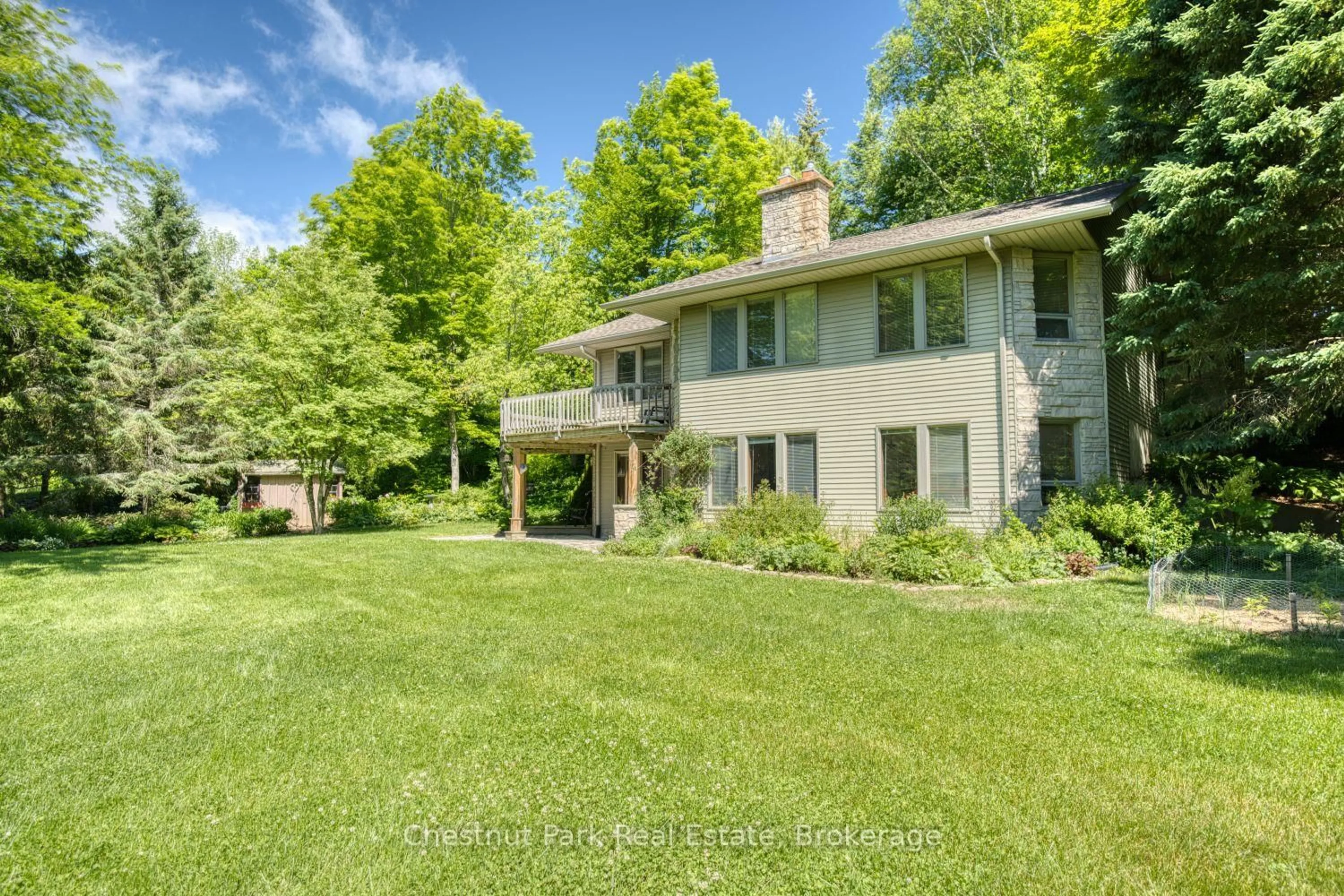 A pic from outside/outdoor area/front of a property/back of a property/a pic from drone, unknown for 109 Maple Ridge Rd, Georgian Bluffs Ontario N4K 5N4