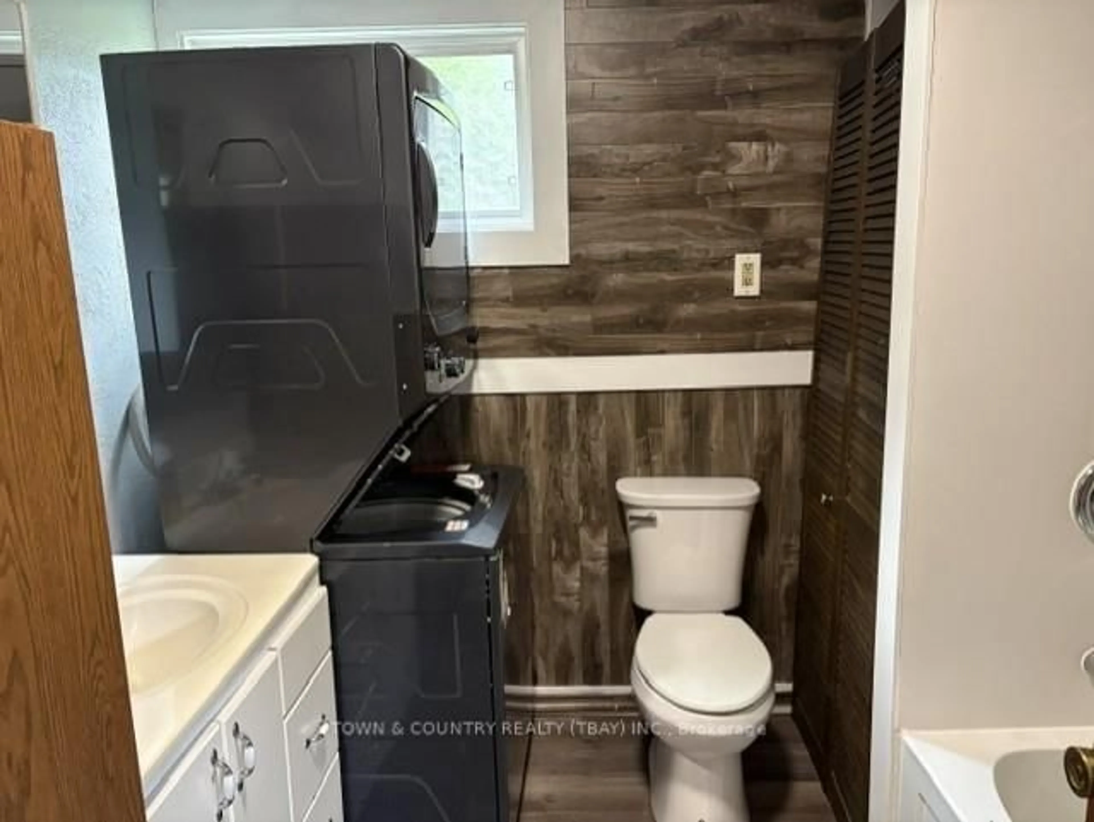 Unknown for 1022 Cloud Lake Road, Neebing Ontario P7L 0A8
