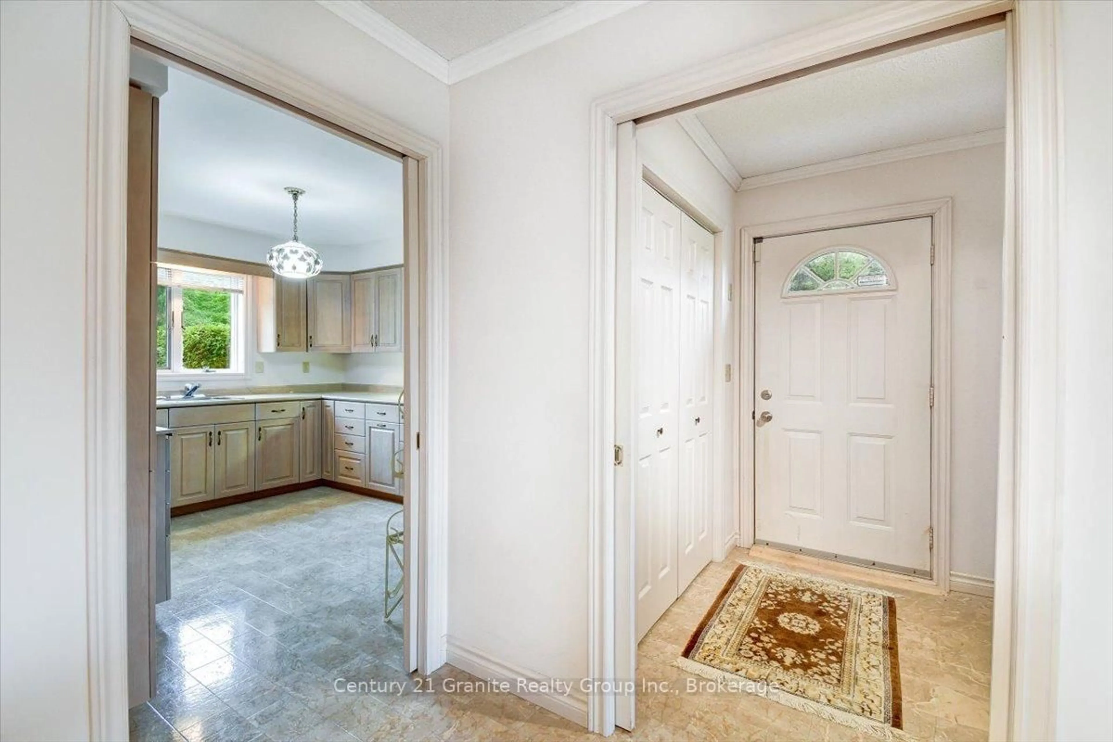 Indoor entryway for 1351 Ojibway Rd, Highlands East Ontario K0L 2A0