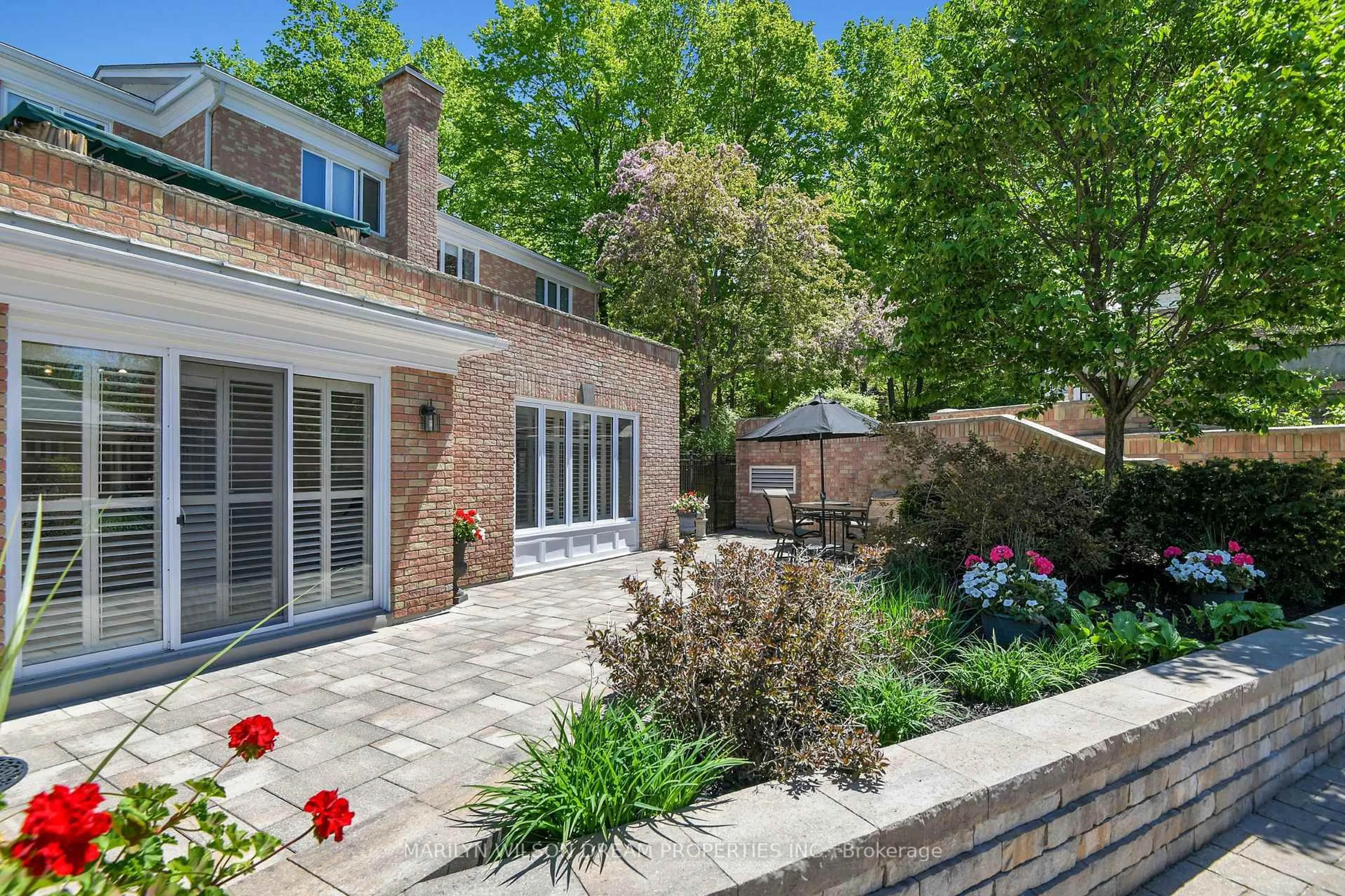 Unknown for 65 Whitemarl Dr #6, Ottawa Ontario K1L 8J9