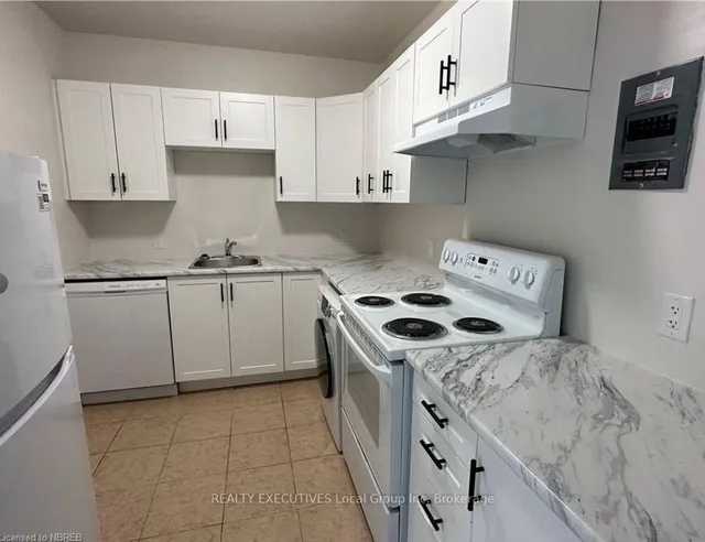 245 Mattawa St, North Bay 4