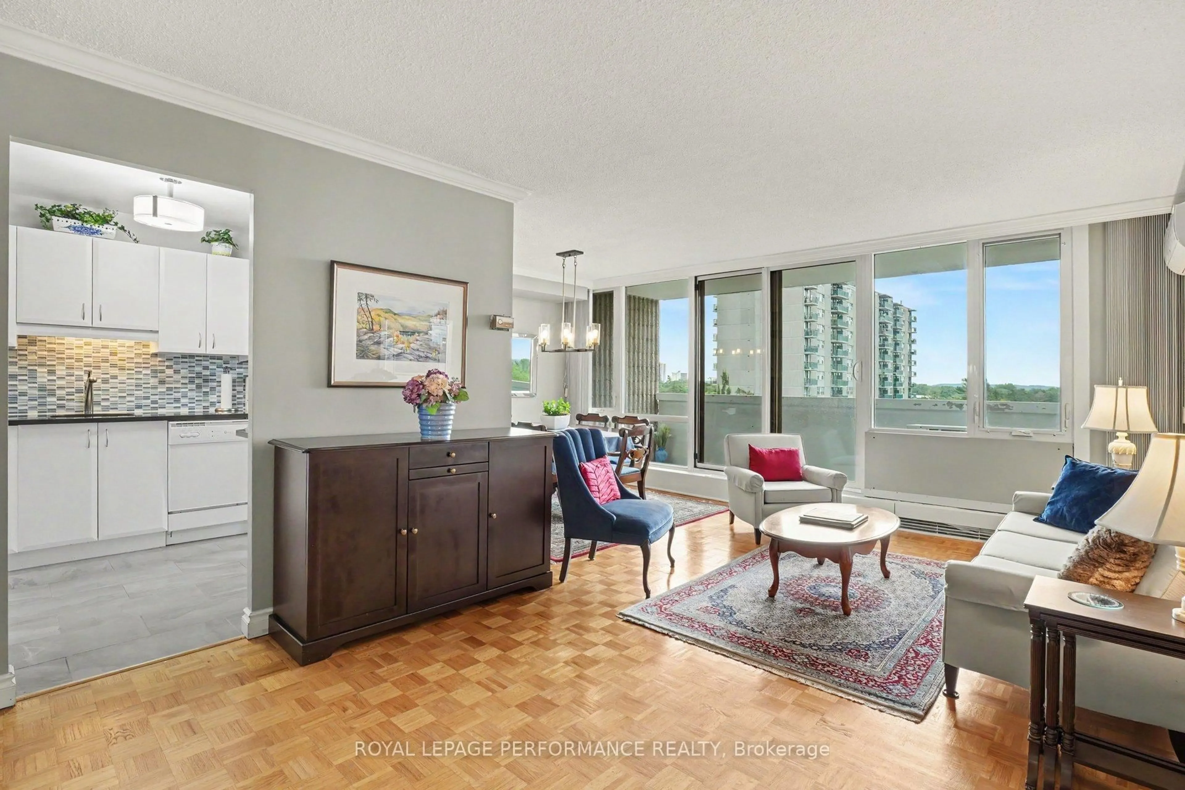 Unknown for 2625 Regina St #708, Ottawa Ontario K2B 5W8