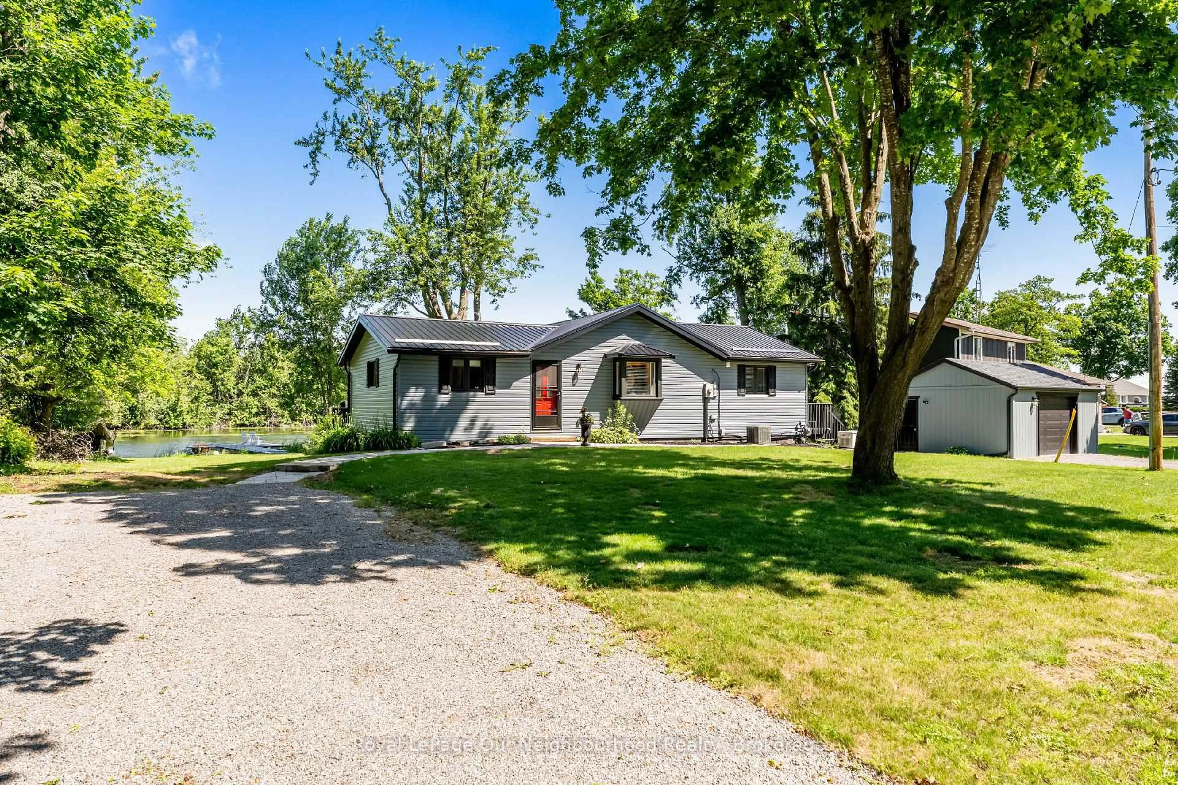 Unknown for 1194 Nuforest Dr, Selwyn Ontario K0L 1T0