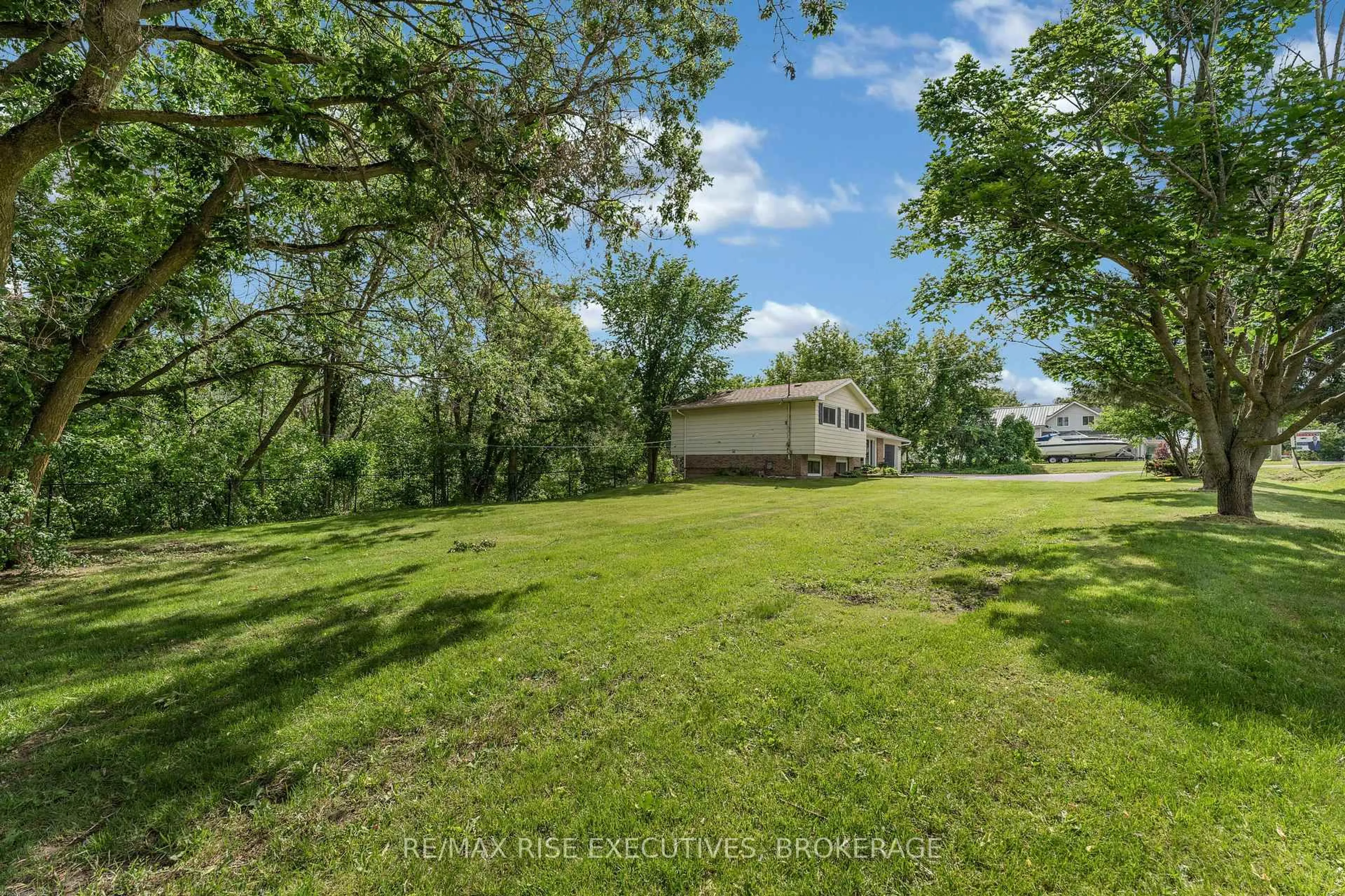 A pic from outside/outdoor area/front of a property/back of a property/a pic from drone, water/lake/river/ocean view for 3519 Princess St, Kingston Ontario K7P 3A7