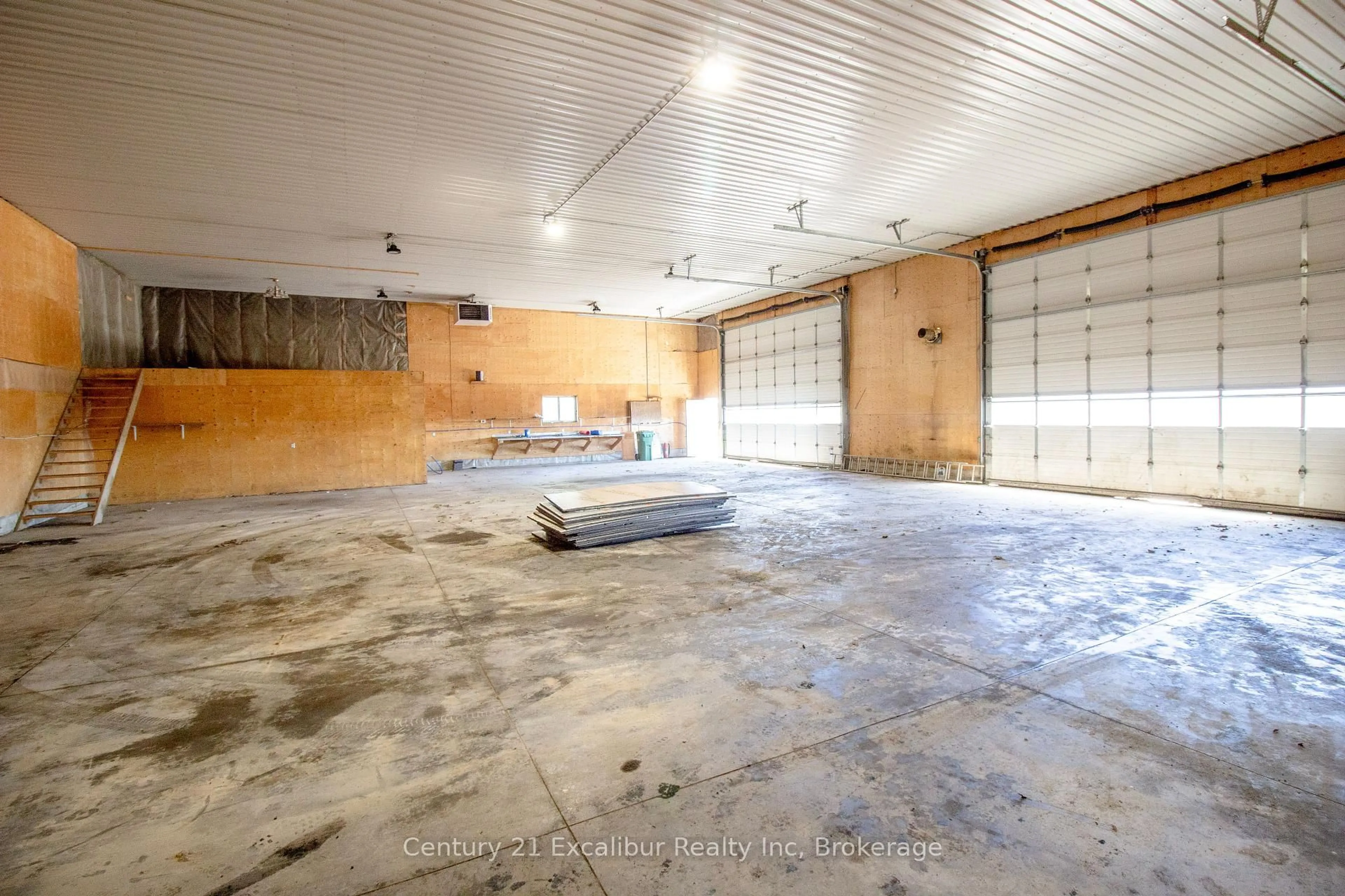 Indoor garage for 8323 Line 12 St, Wellington North Ontario N1H 6J2