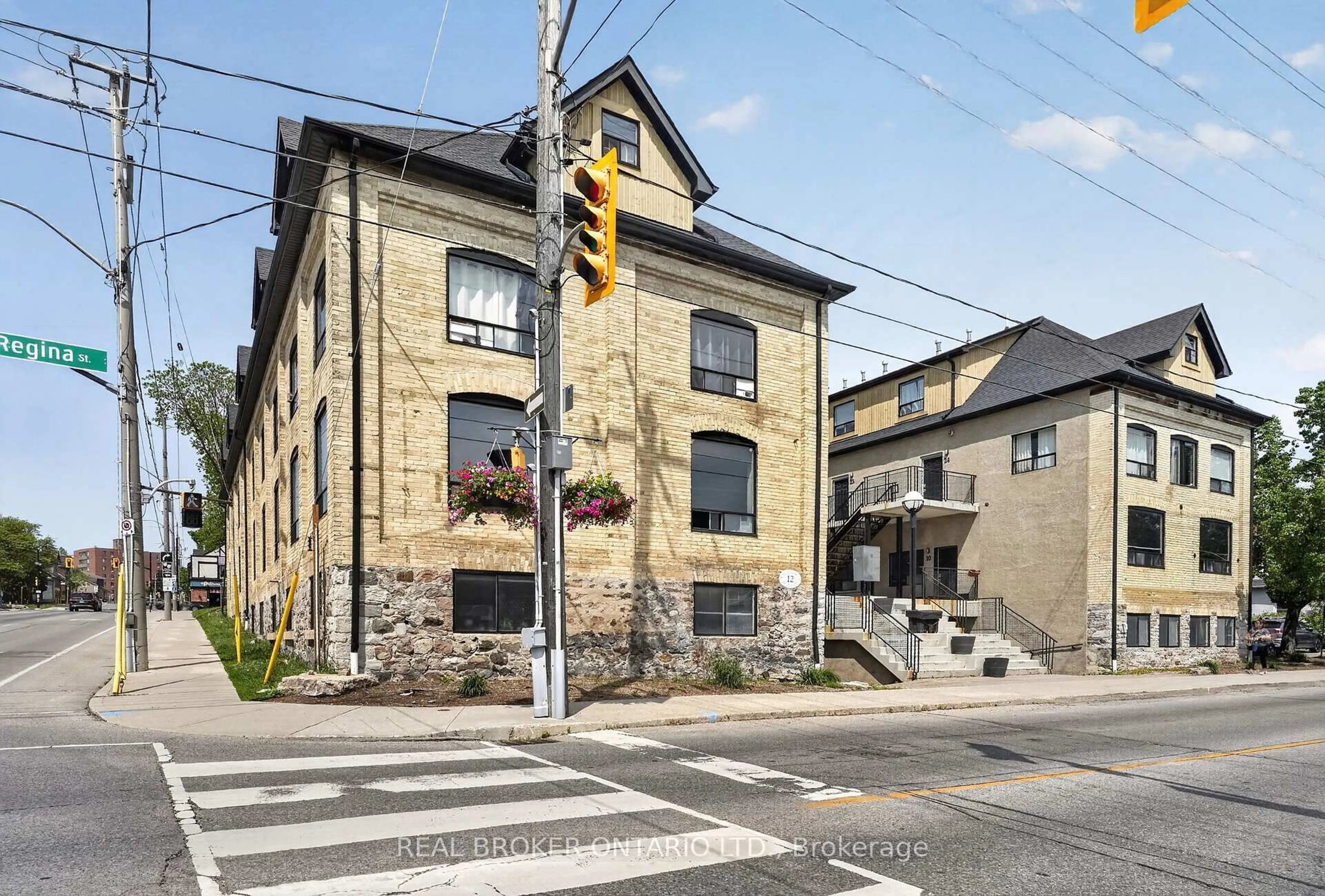 Patio, street for 12 Bridgeport Rd #9, Waterloo Ontario N2J 2J3