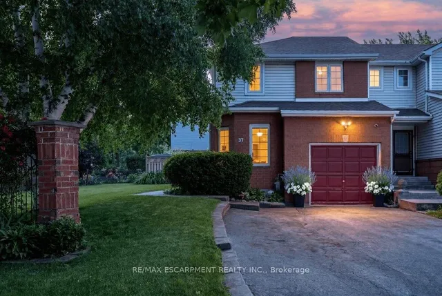 37 Walker Crt, Grimsby 4