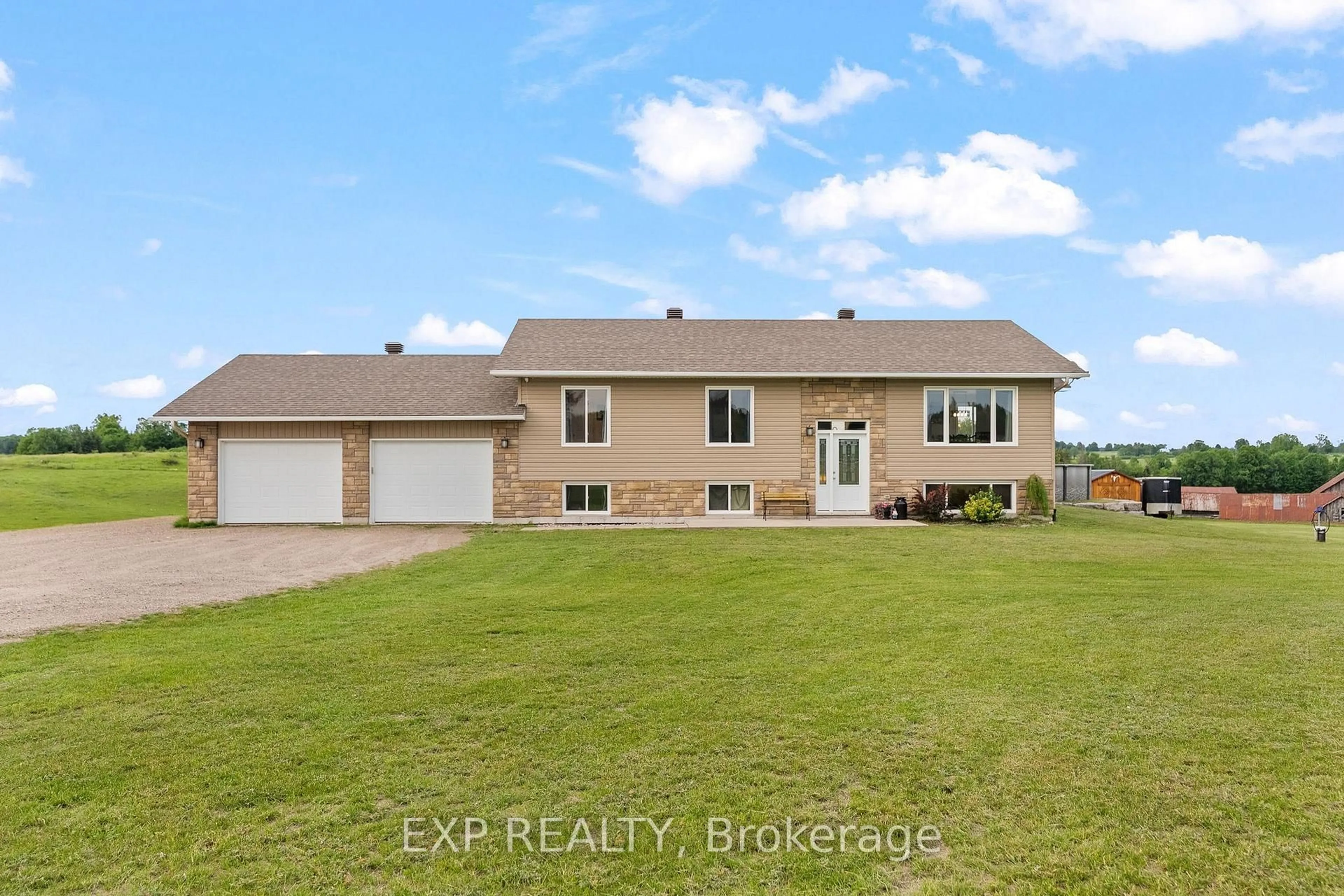 A pic from outside/outdoor area/front of a property/back of a property/a pic from drone, water/lake/river/ocean view for 566A Pinnacle Rd, Renfrew Ontario K7V 3Z6