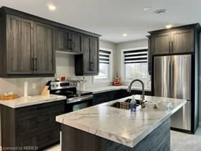 348 Levesque St, West Nipissing 4