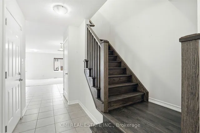 93 Penny Lane, Hamilton 5