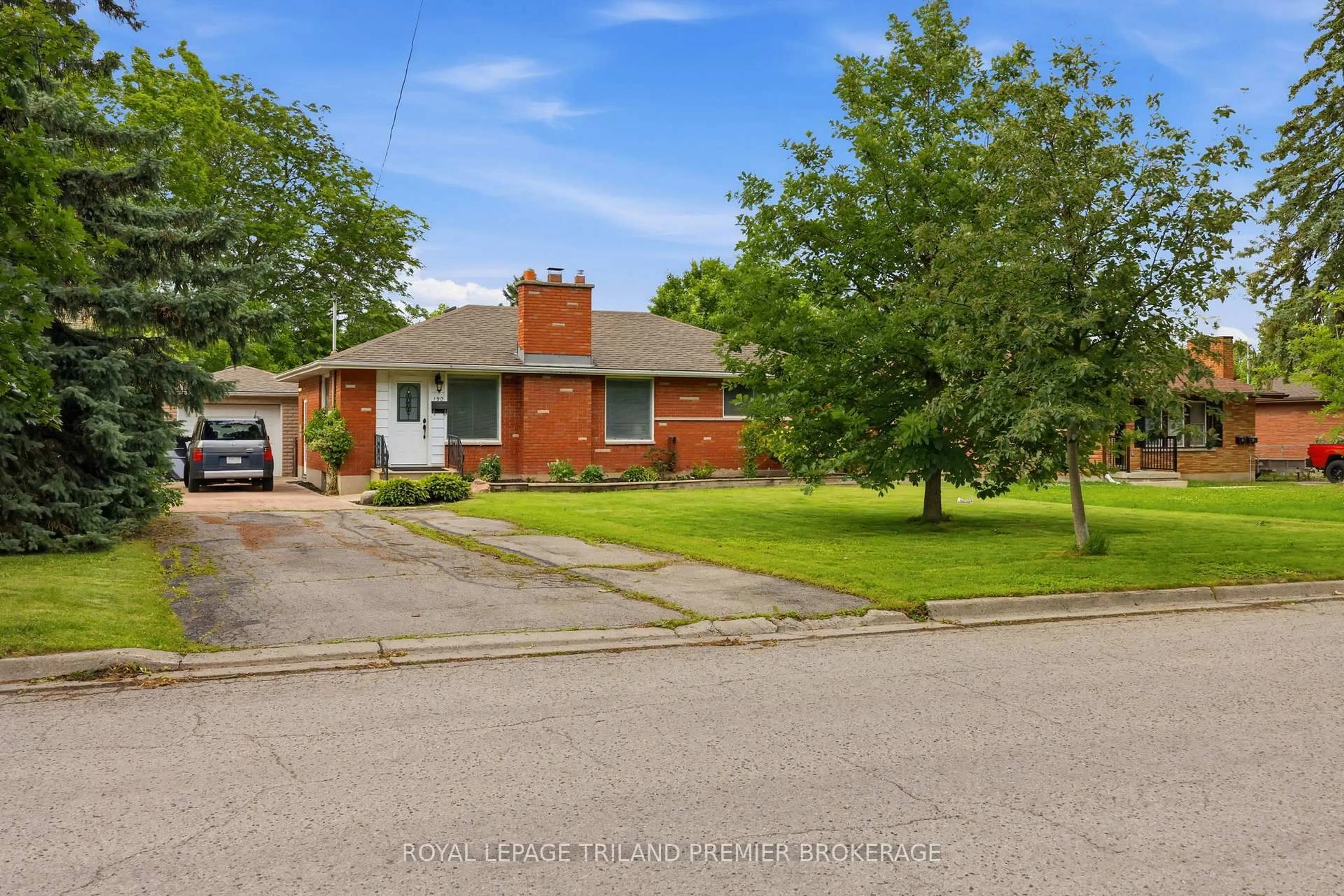 Home with brick exterior material, street for 190 Gladman Ave, London South Ontario N6J 1X5