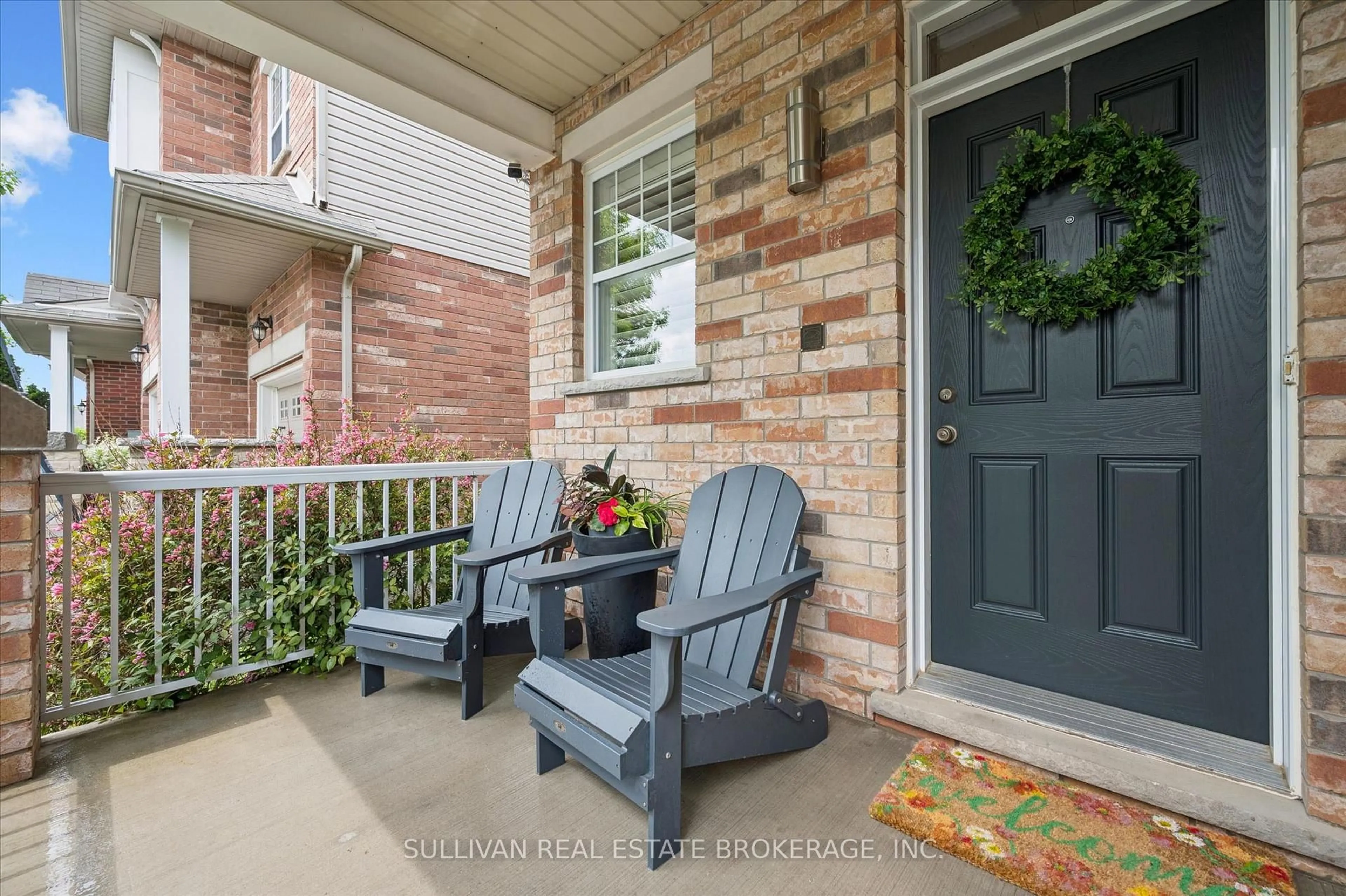 Indoor entryway for 6 Whetstone Cres, Guelph Ontario N1L 1T3