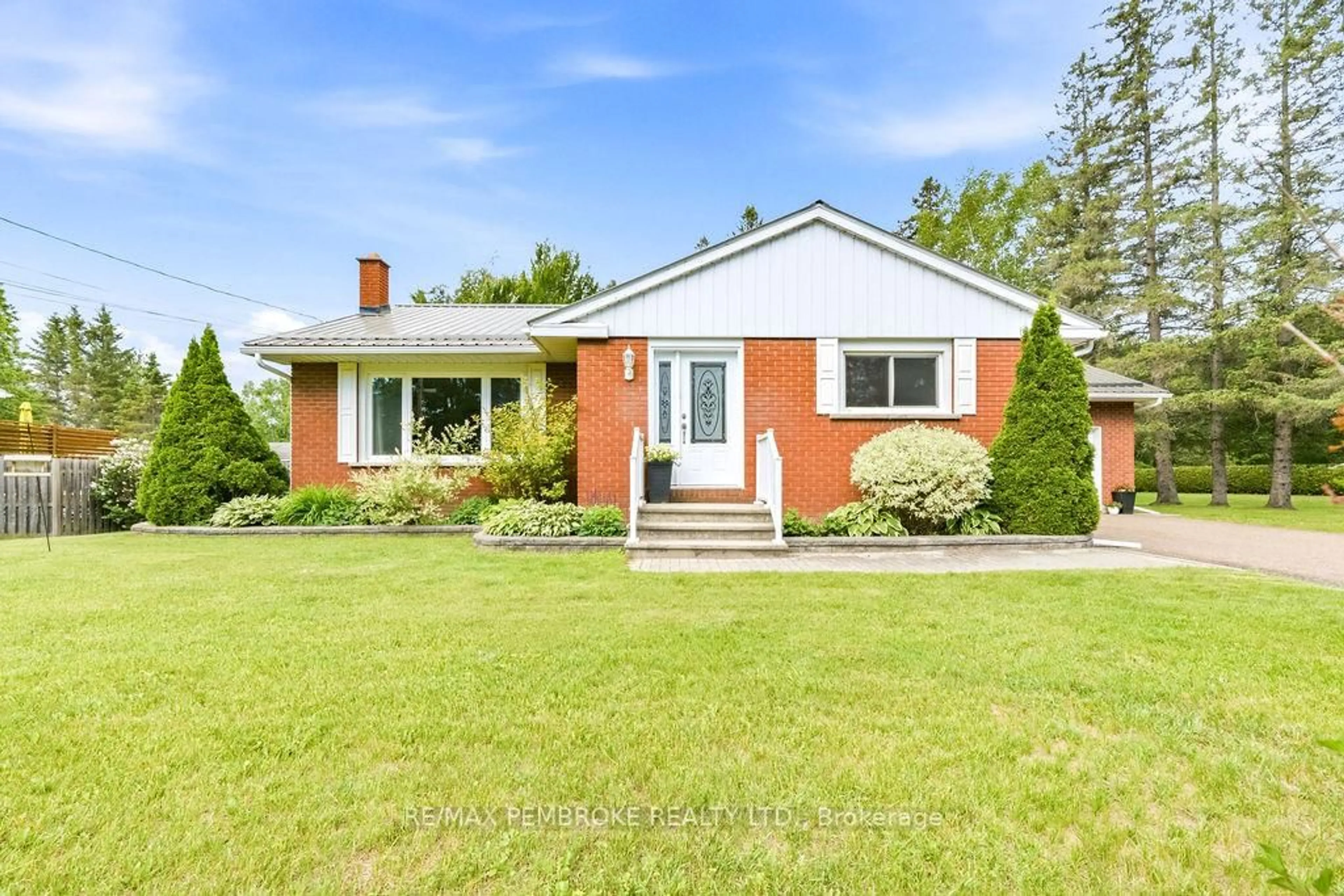 Home with brick exterior material, street for 92 Ken Ave, Pembroke Ontario K8A 6W5