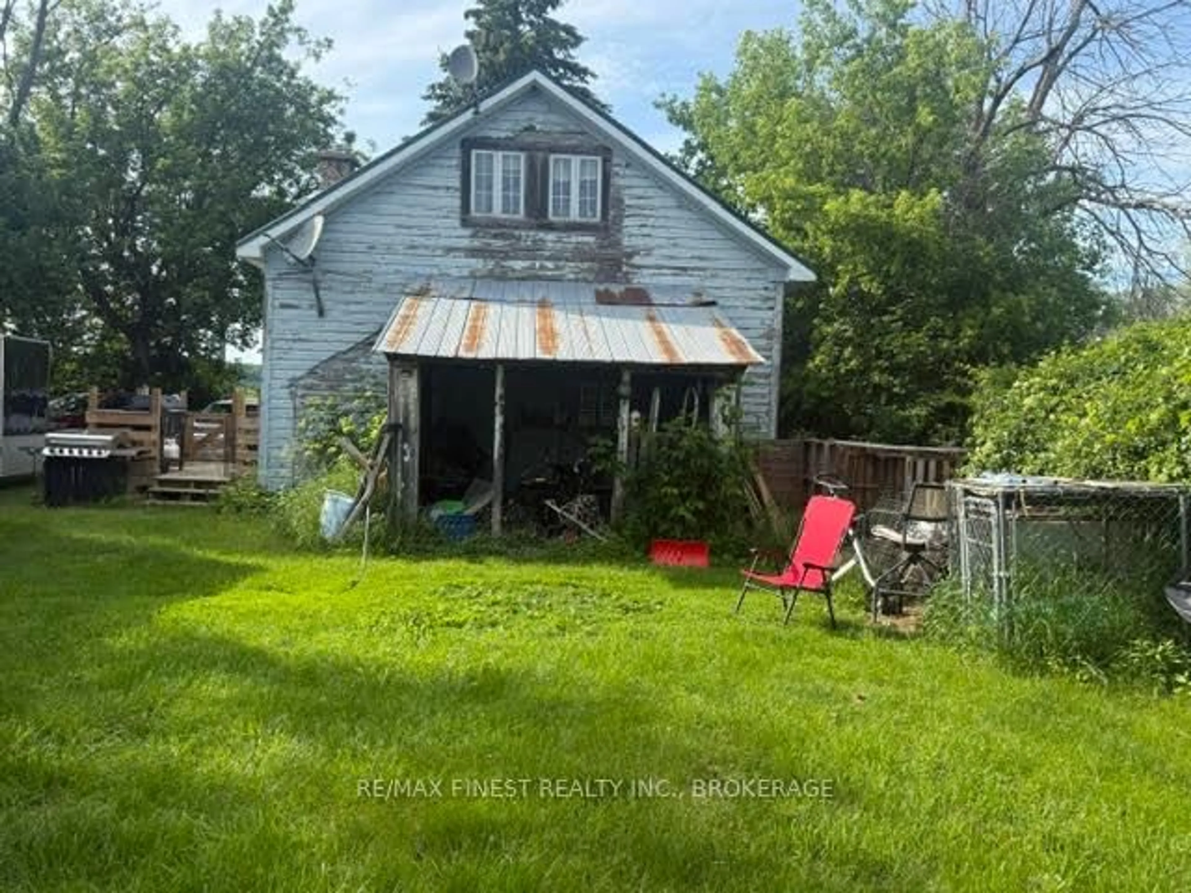 Shed for 4556 Milburn Rd, Battersea Ontario K0H 1H0
