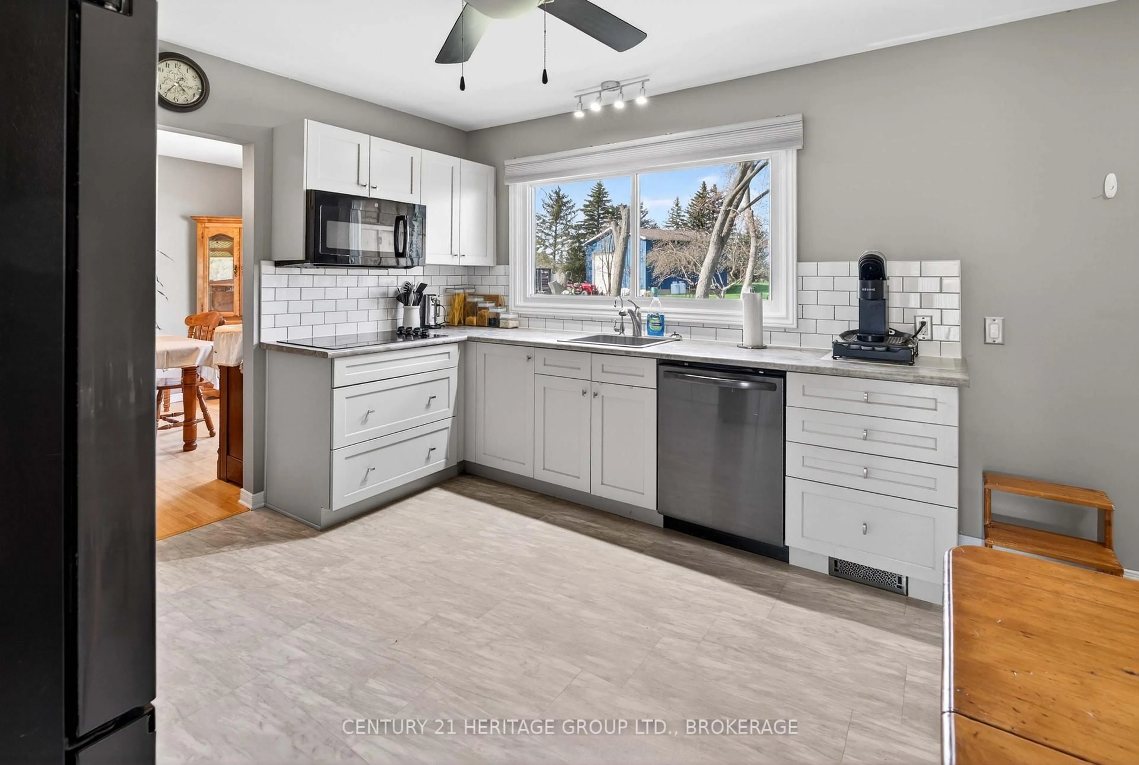 Open concept kitchen, ceramic/tile floor for 217 Wellington St, Bath Ontario K0H 1G0