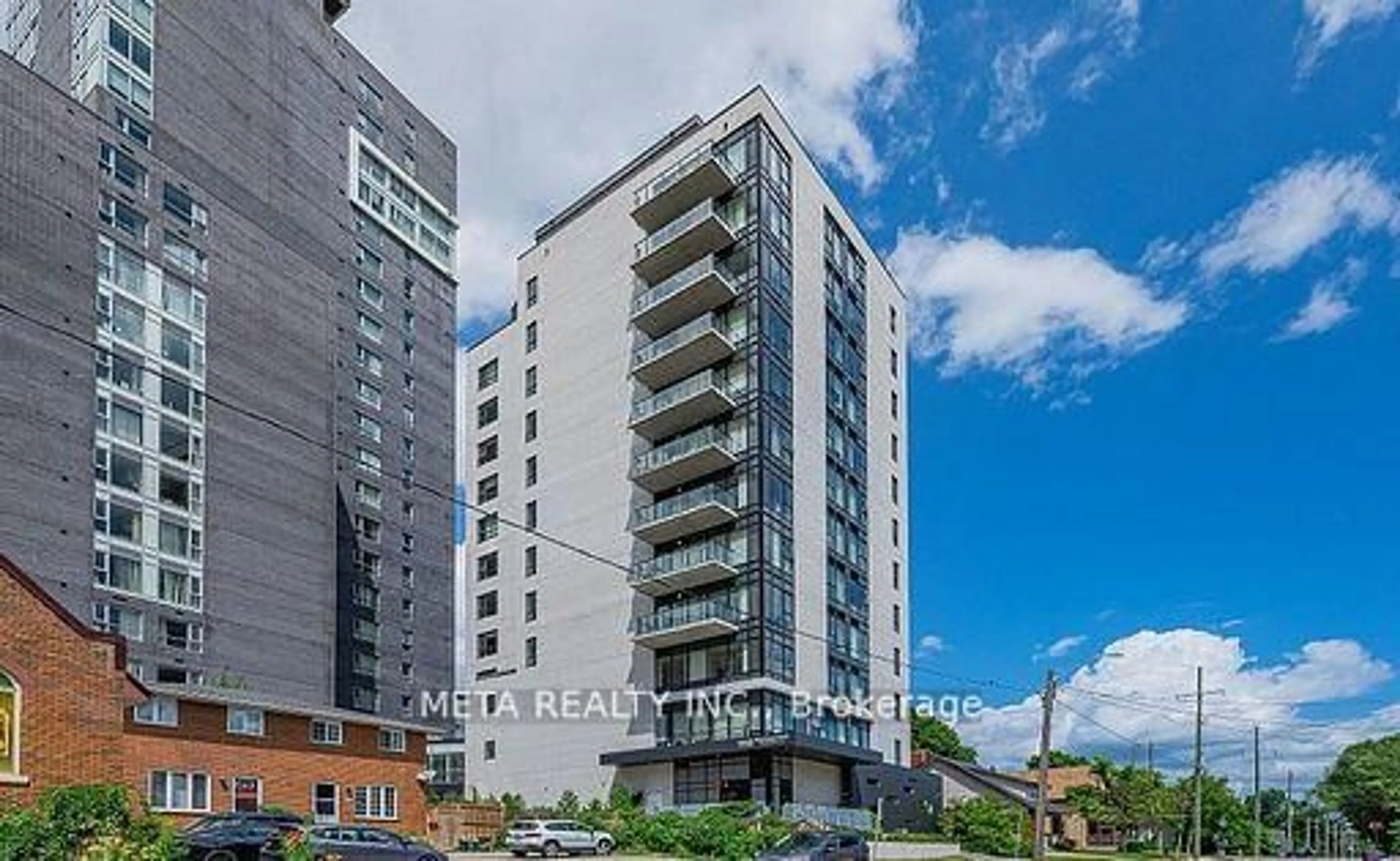 A pic from outside/outdoor area/front of a property/back of a property/a pic from drone, building for 158 King St #1001, Waterloo Ontario N2J 0E5