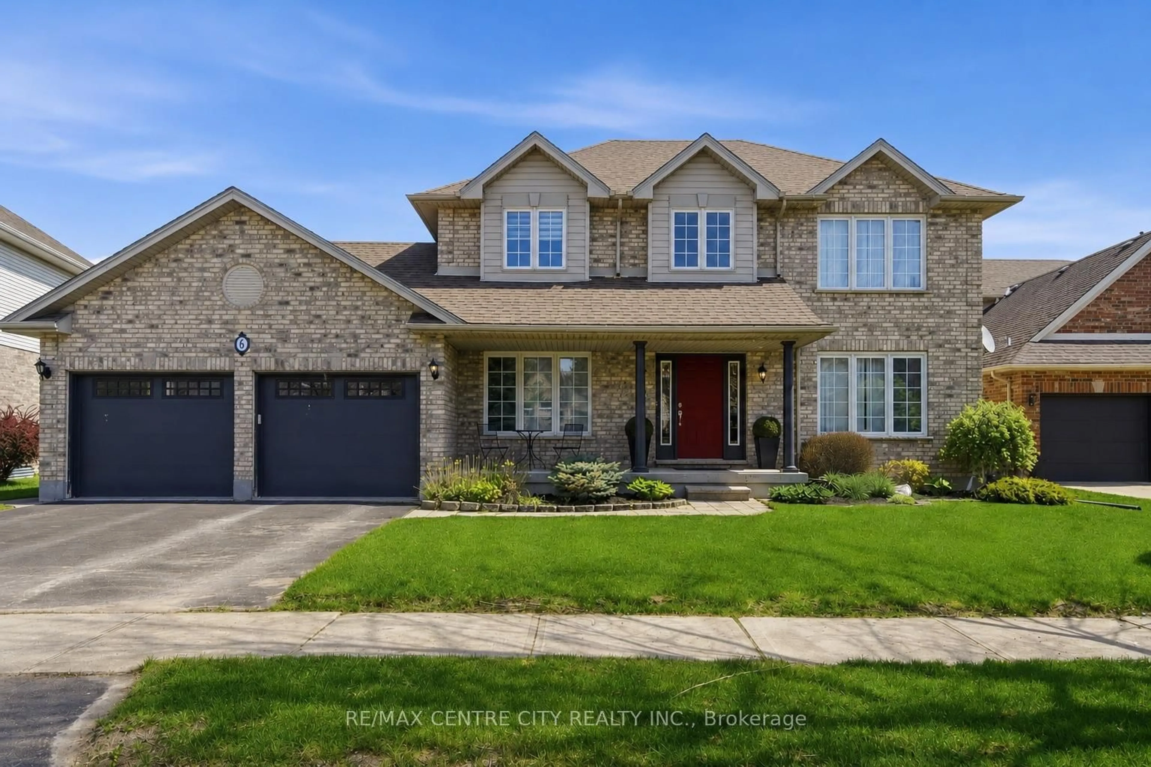 Home with brick exterior material, street for 6 Trillium Crt, Middlesex Centre Ontario N0M 2A0