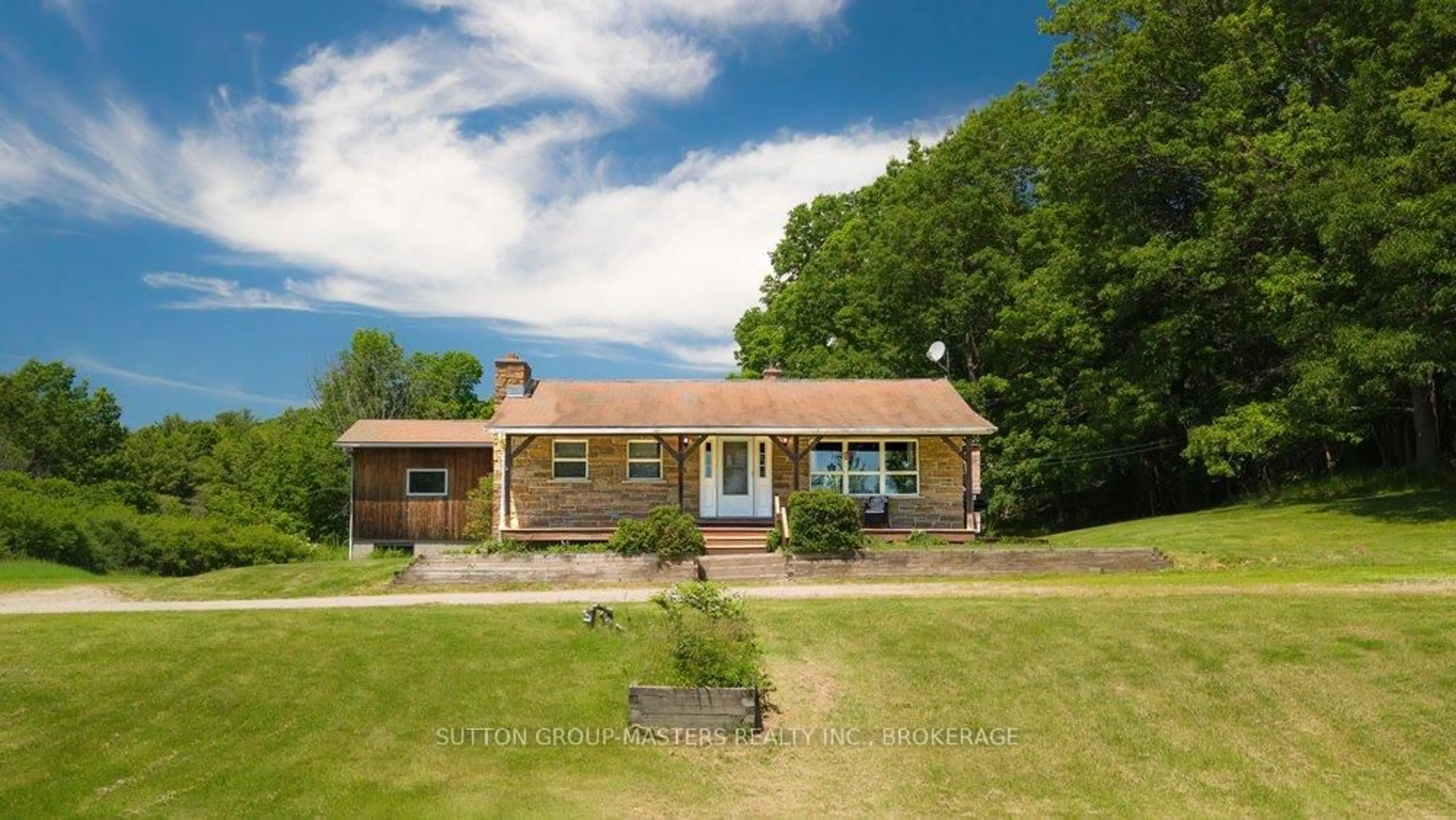 A pic from outside/outdoor area/front of a property/back of a property/a pic from drone, mountain view for 107 Granite Ridge Rd, Lansdowne Village Ontario K0E 1L0