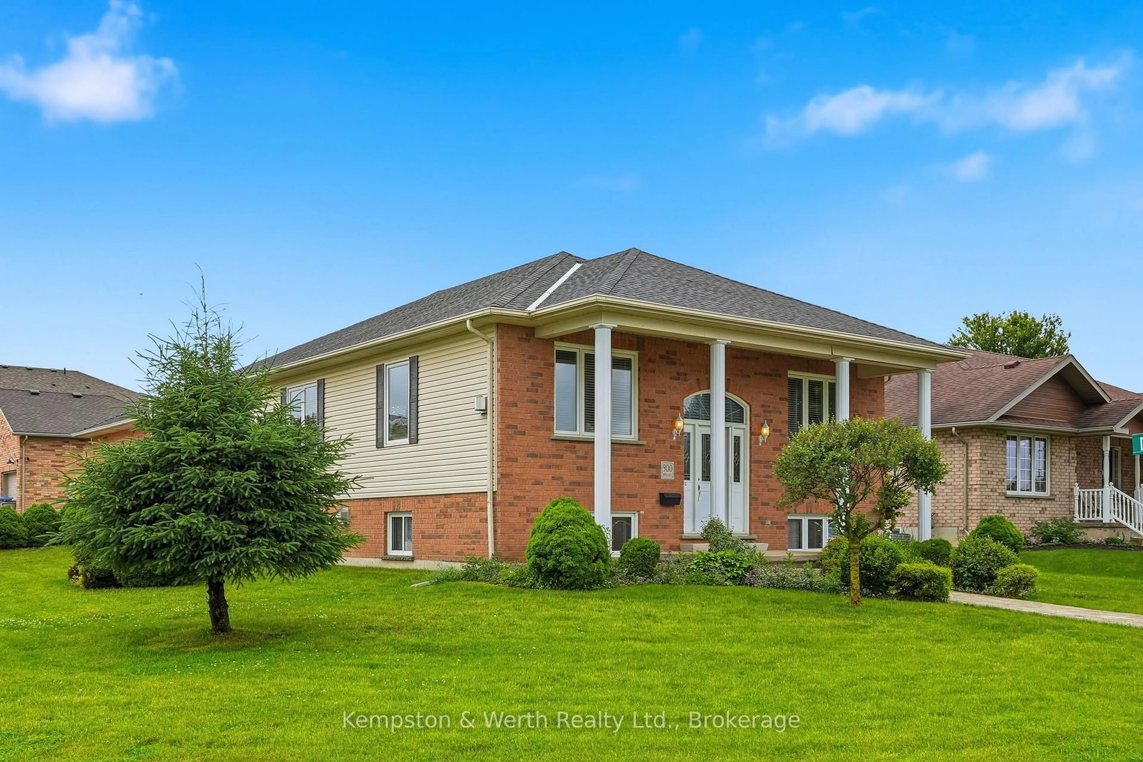Home with brick exterior material, unknown for 900 Boyd Ave, North Perth Ontario N4W 3V5