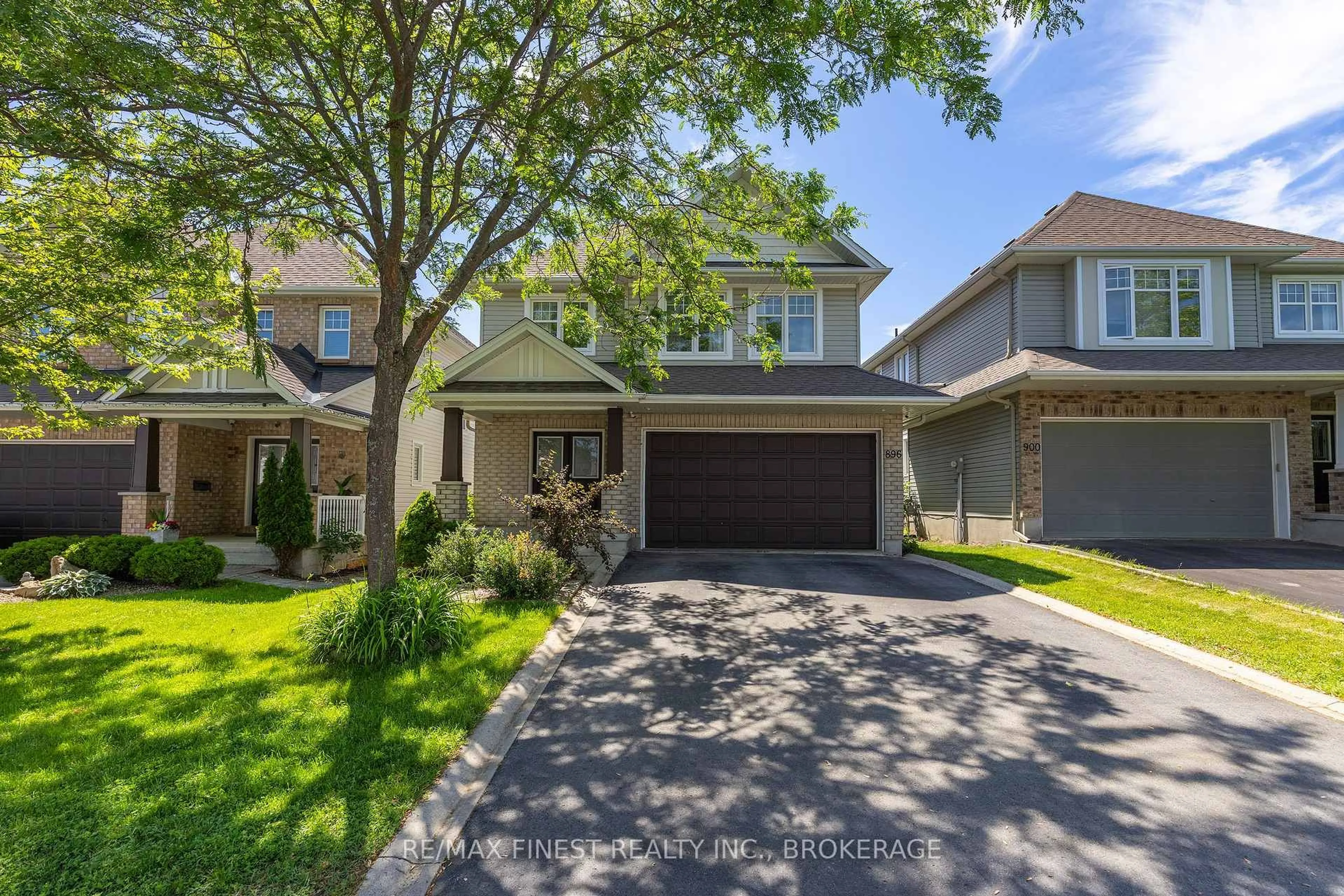 A pic from outside/outdoor area/front of a property/back of a property/a pic from drone, street for 896 Cottonwood Ave, Kingston Ontario K7K 0C6