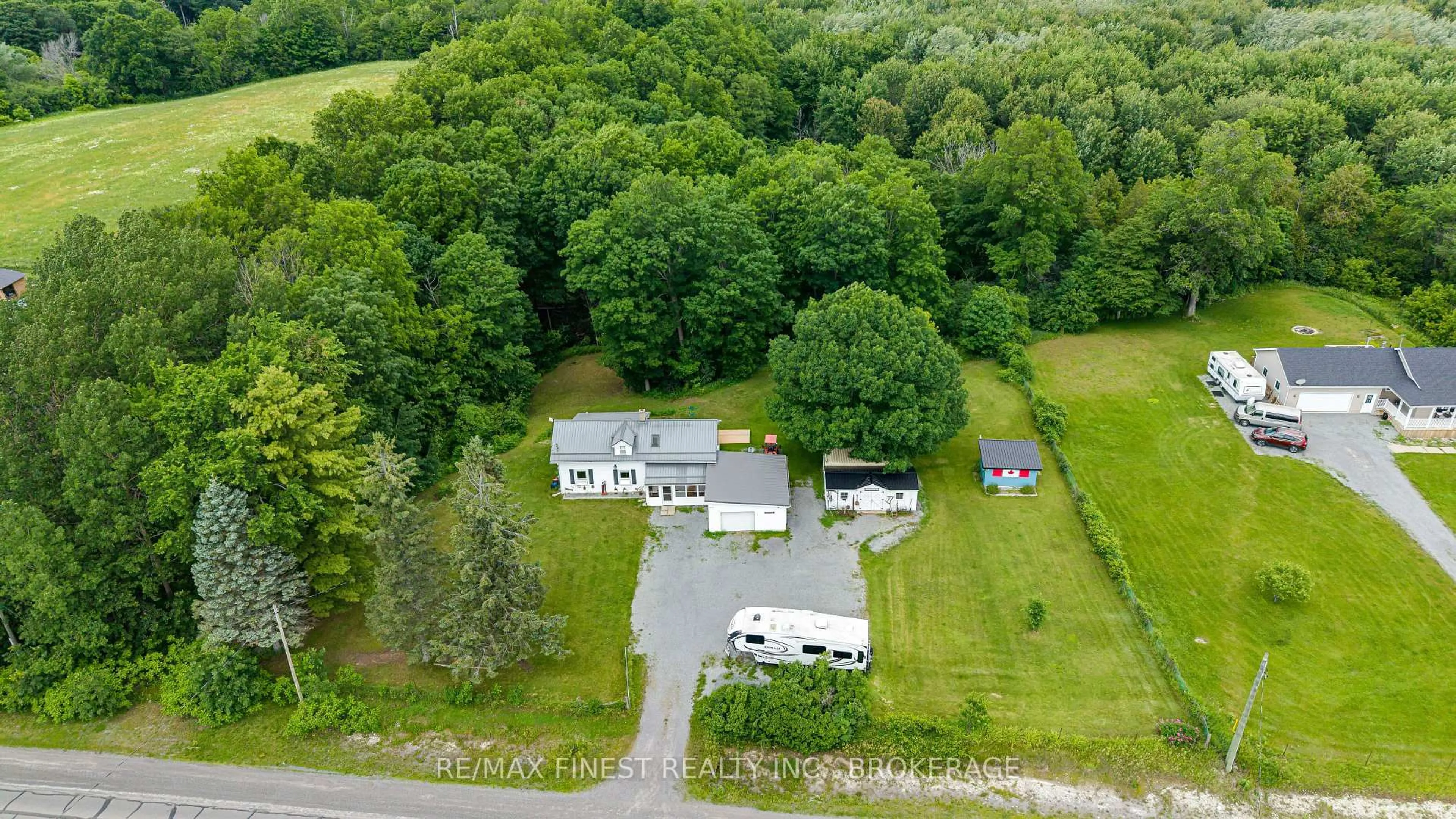 A pic from outside/outdoor area/front of a property/back of a property/a pic from drone, unknown for 2018 Rutledge Rd, Sydenham Ontario K0H 2T0
