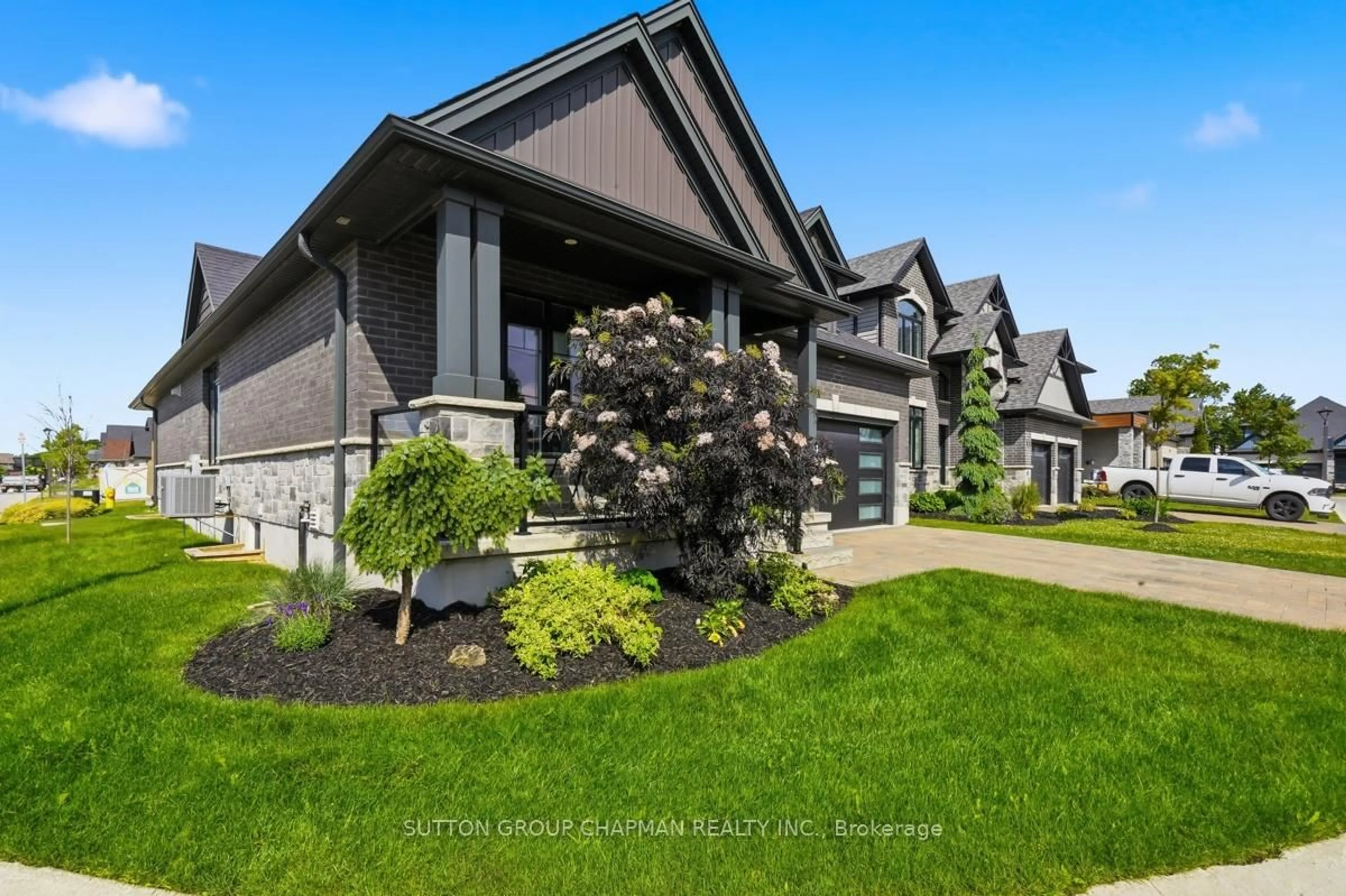 Home with brick exterior material, street for 1061 Eagletrace Dr #190, London North Ontario N6G 0T3