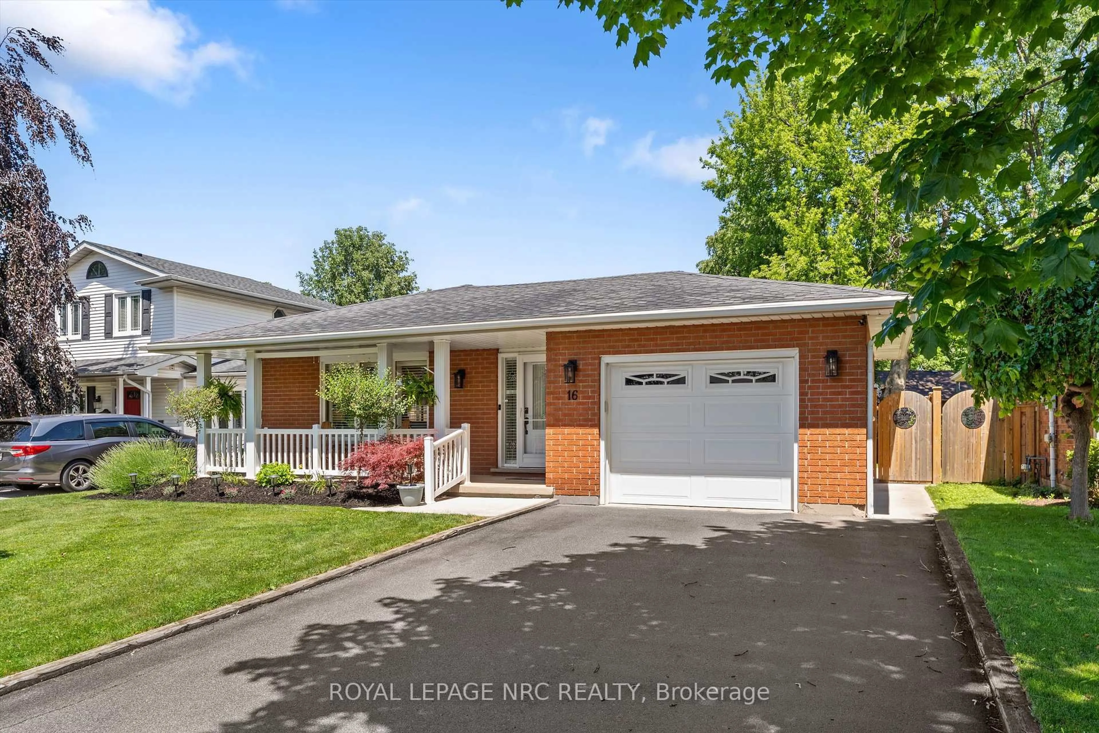 Unknown for 16 Bolger Dr, St. Catharines Ontario L2N 7L4