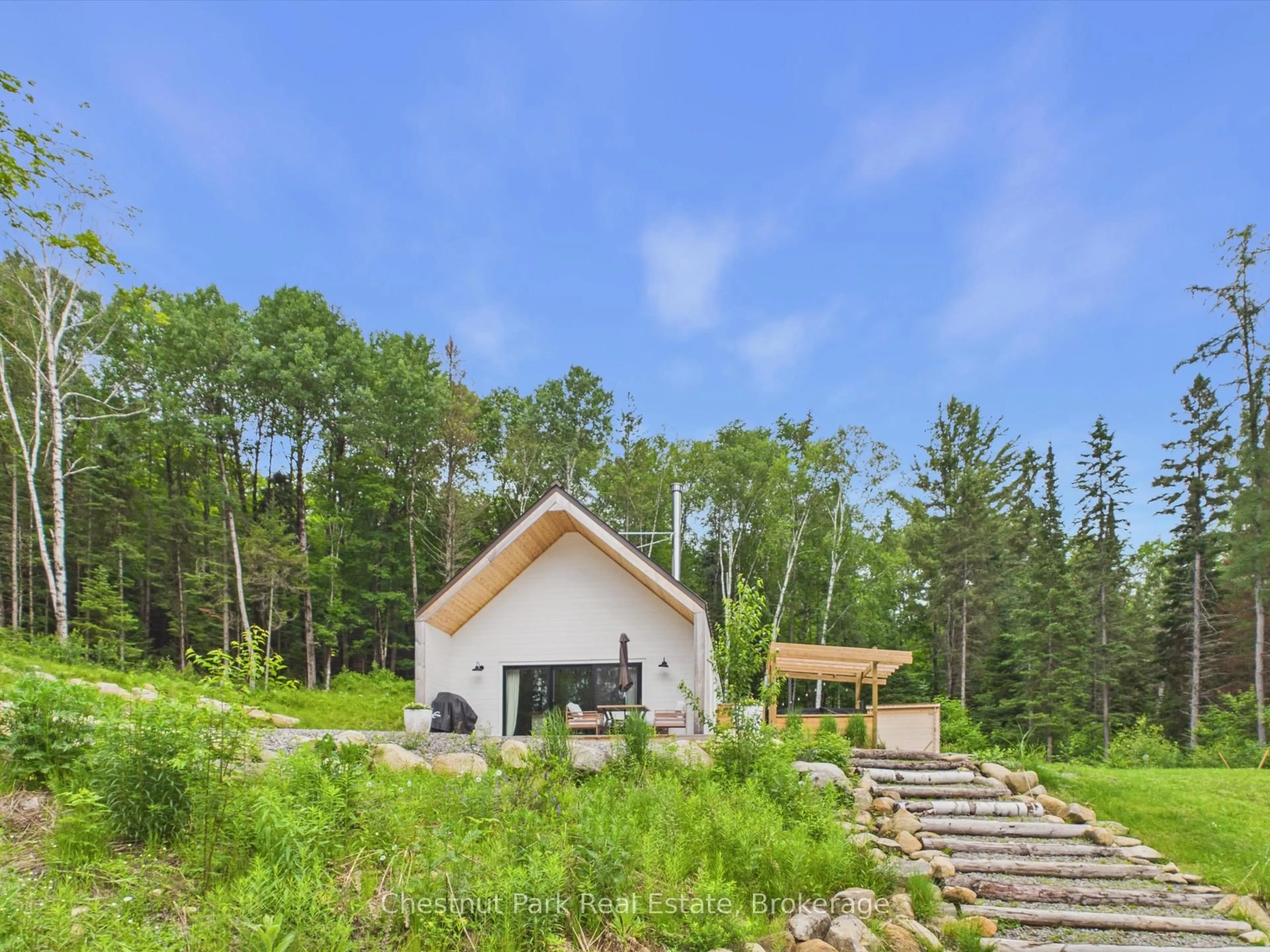 Unknown for 622 Fish Lake Rd, Huntsville Ontario P1H 2J6