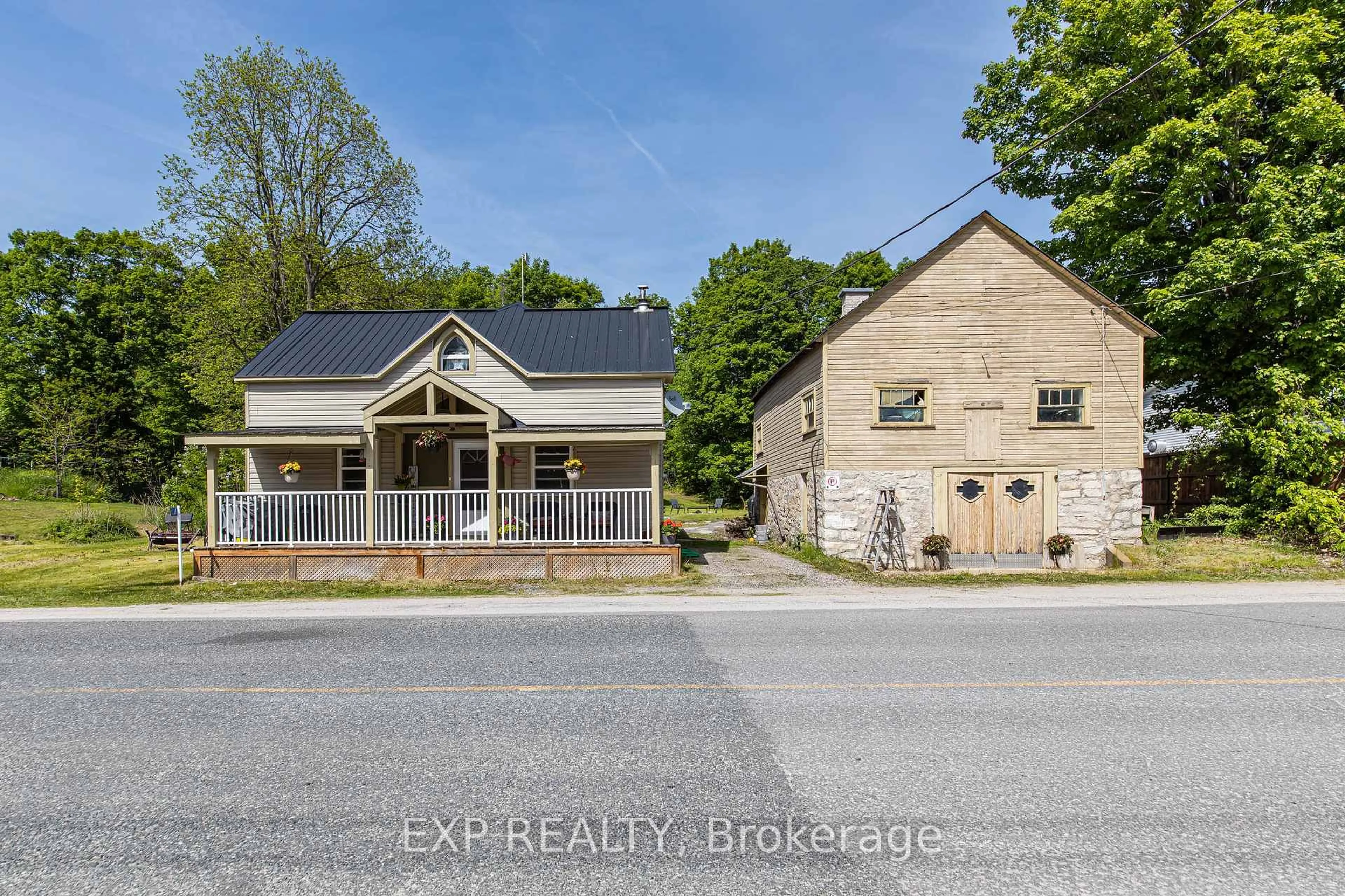A pic from outside/outdoor area/front of a property/back of a property/a pic from drone, building for 1138 Dalhousie Concsn 3 Rd, Lanark Ontario K0G 1K0