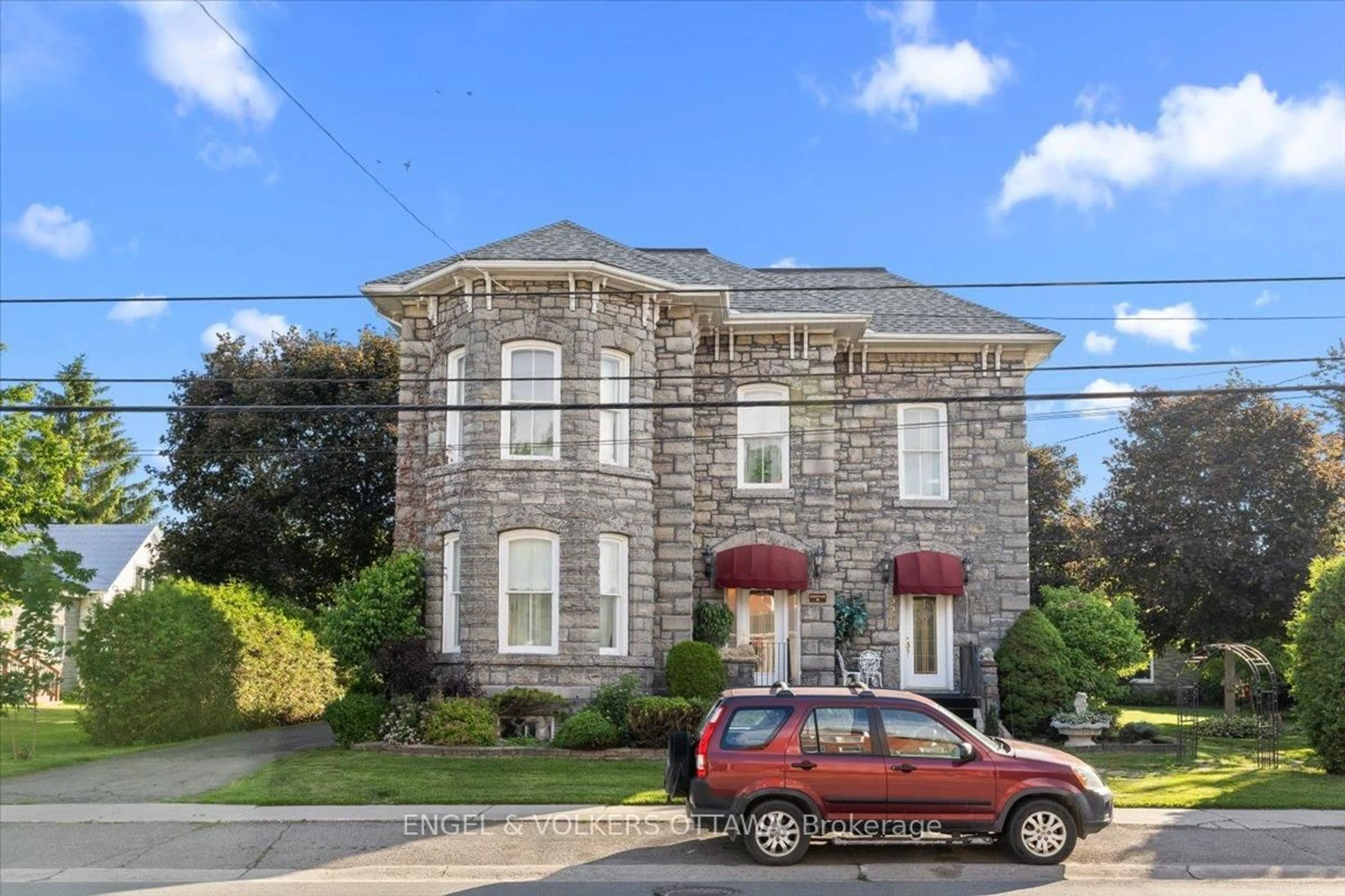 Home with brick exterior material, street for 528 St Lawrence St, North Dundas Ontario K0C 2K0