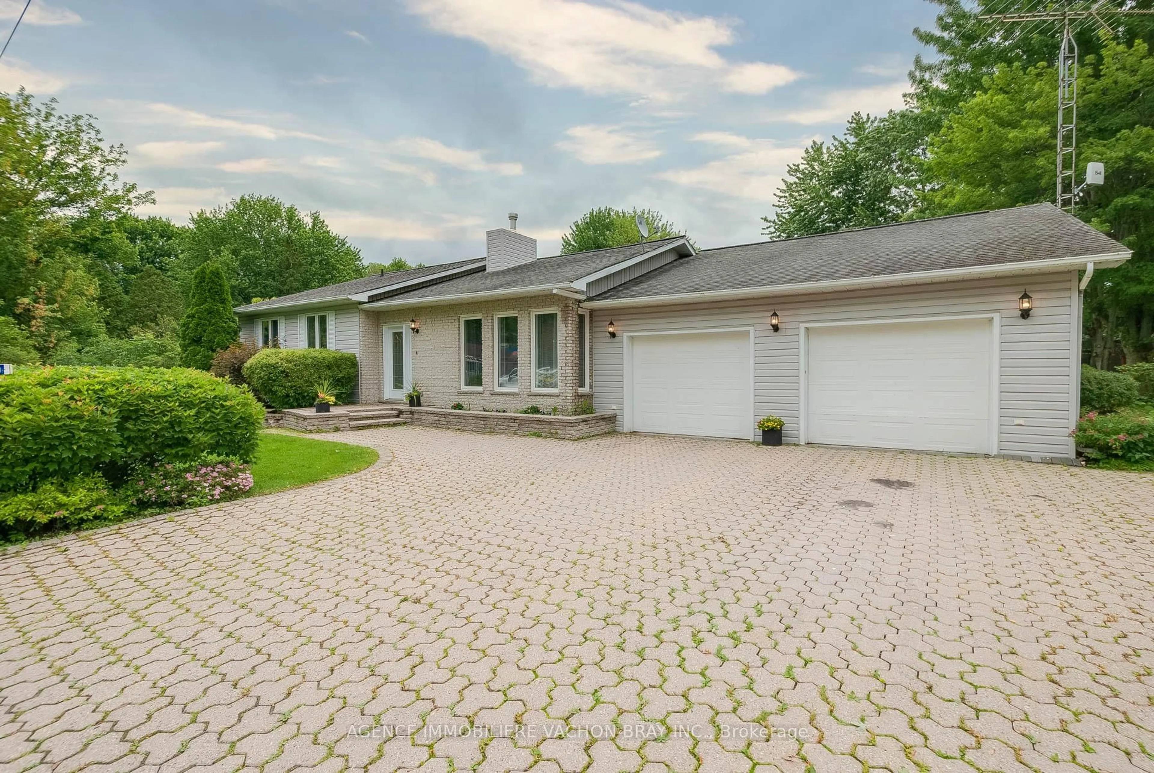 Unknown for 21050 Juniper Ave, South Glengarry Ontario K0C 1E0