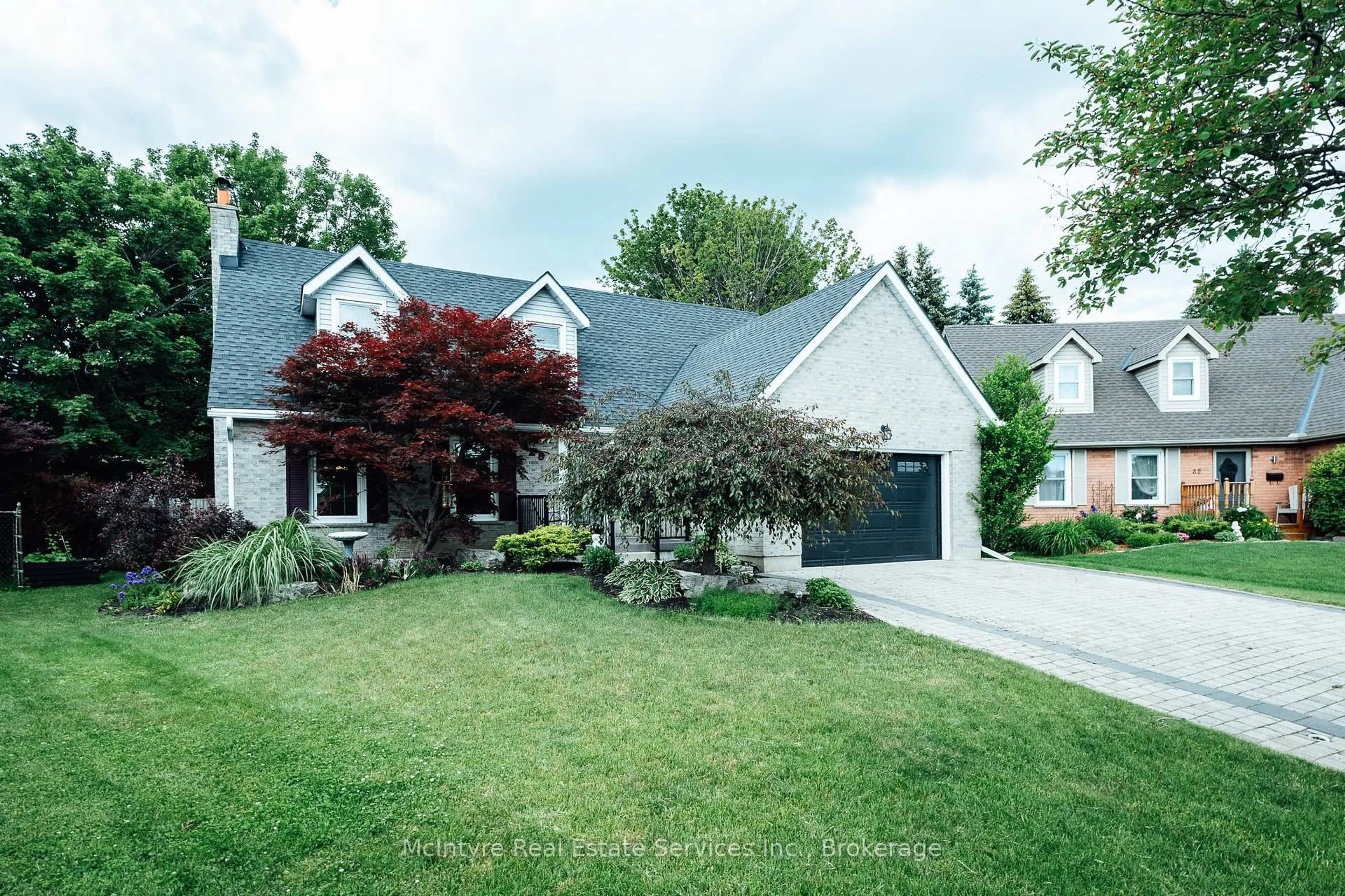 Home with brick exterior material, street for 28 McGibbon Crt, Kitchener Ontario N2A 3P2