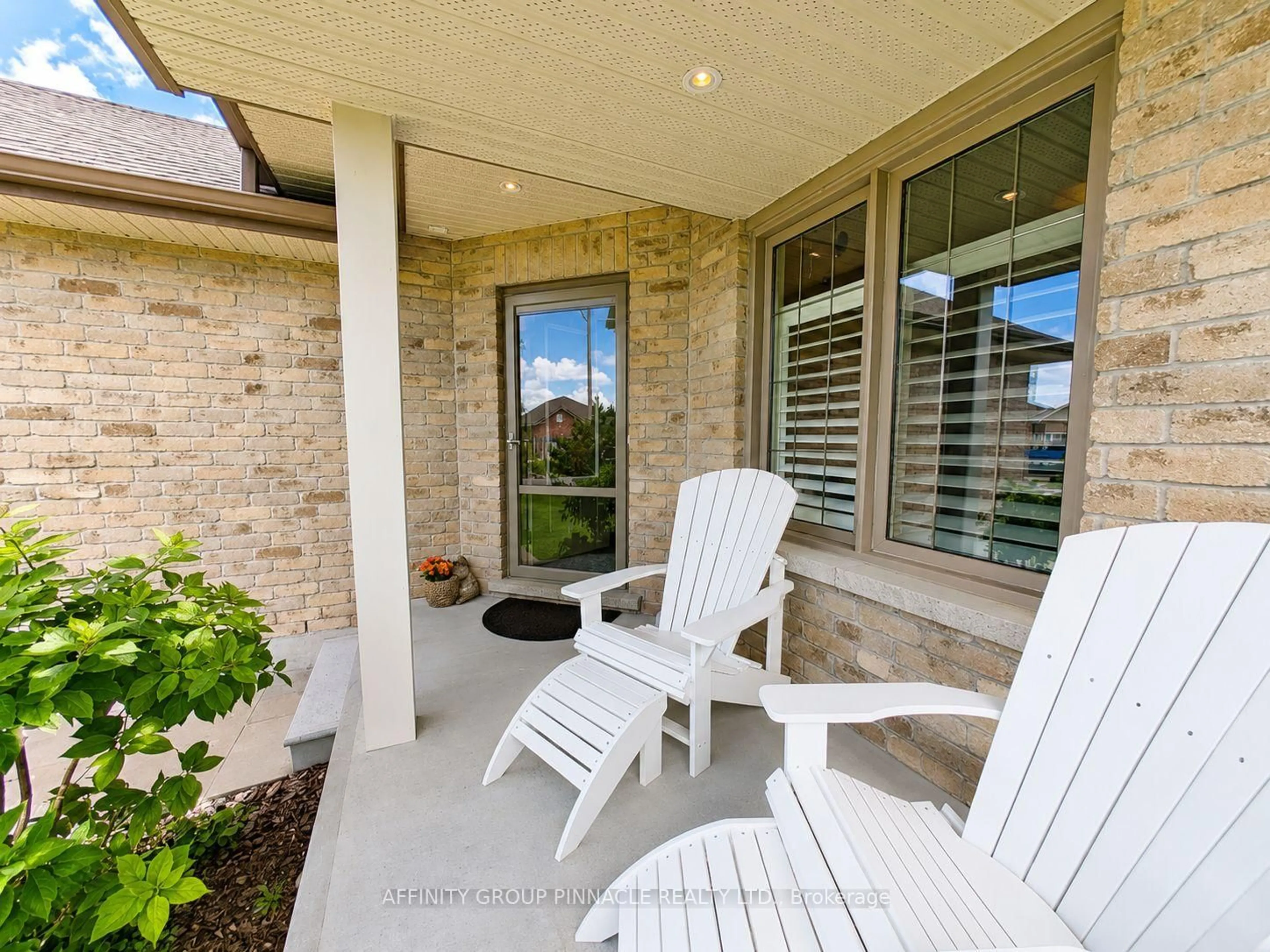 Patio, unknown for 28 Liam St, Kawartha Lakes Ontario K9V 0J3