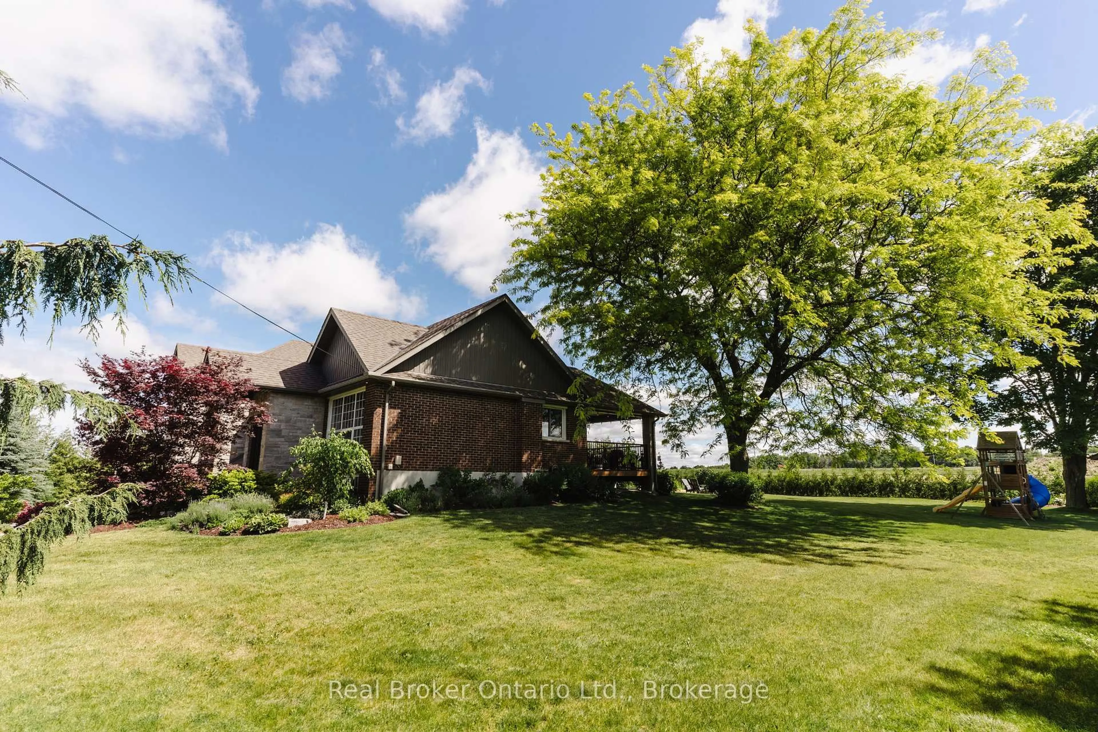 A pic from outside/outdoor area/front of a property/back of a property/a pic from drone, unknown for 115 Kennedy Rd, Woolwich Ontario N0B 1M0