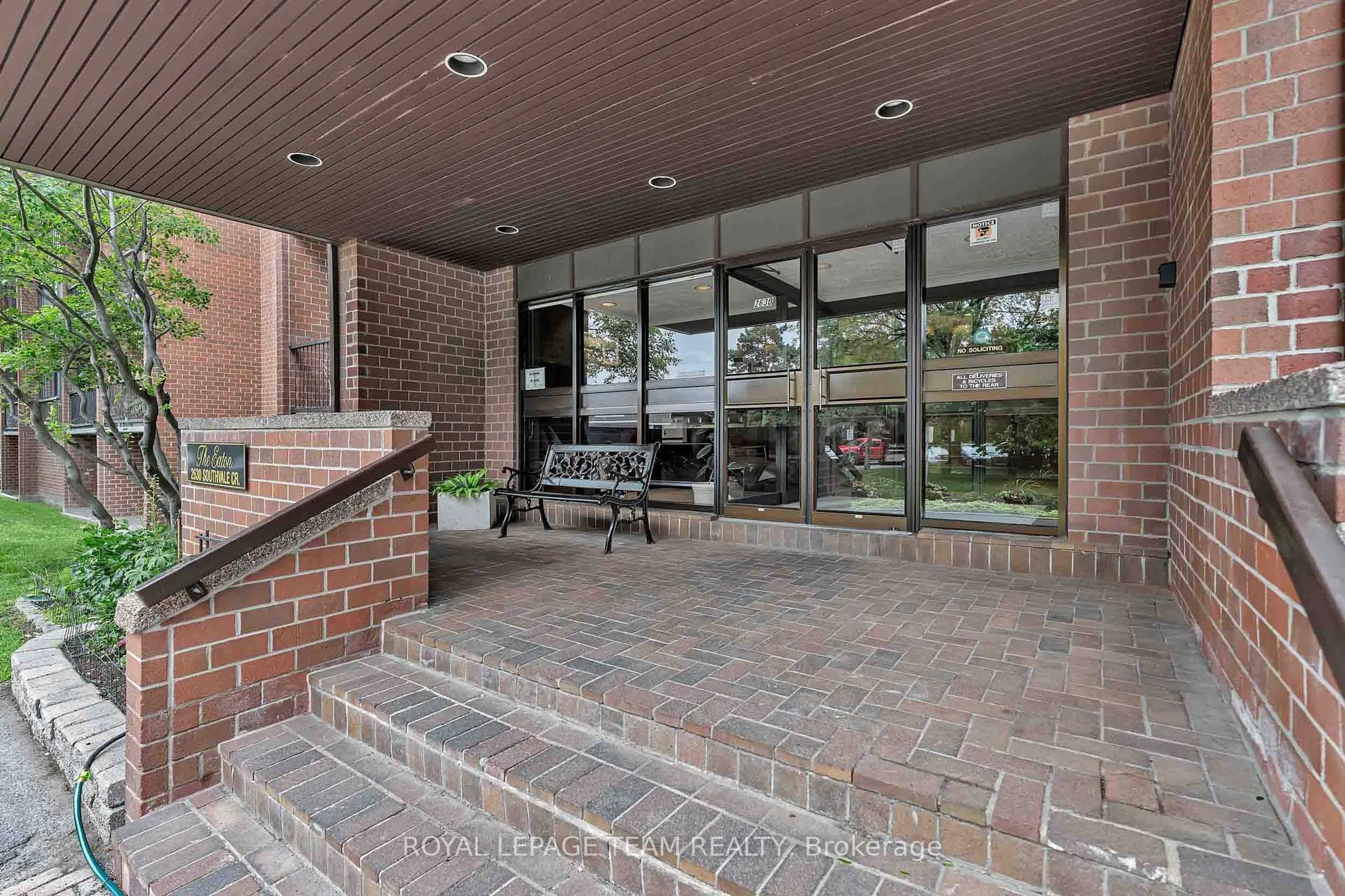 Unknown for 2630 Southvale Cres #214, Ottawa Ontario K1B 4S8