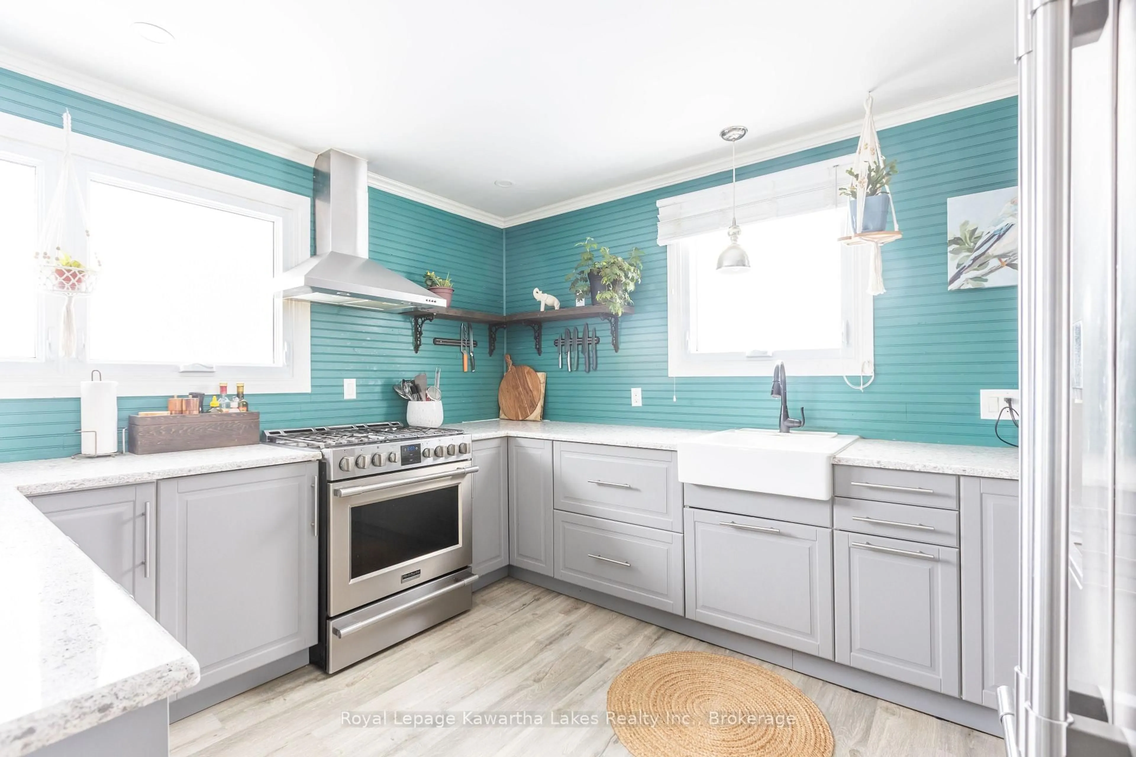 Open concept kitchen, ceramic/tile floor for 104 Cameron Dr, Kawartha Lakes Ontario K0M 1G0