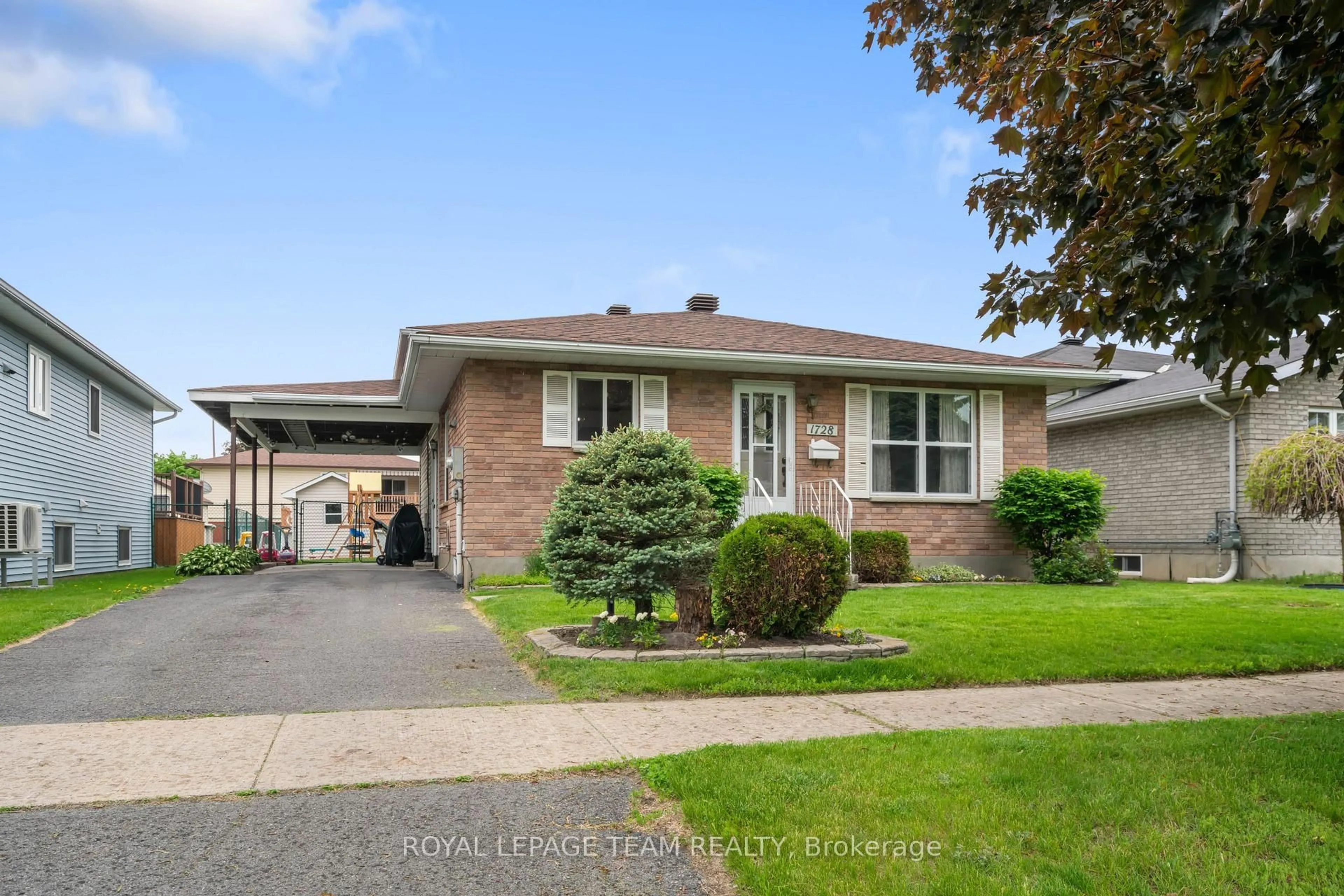Home with brick exterior material, street for 1728 Branch Dr, Cornwall Ontario K6J 5S9