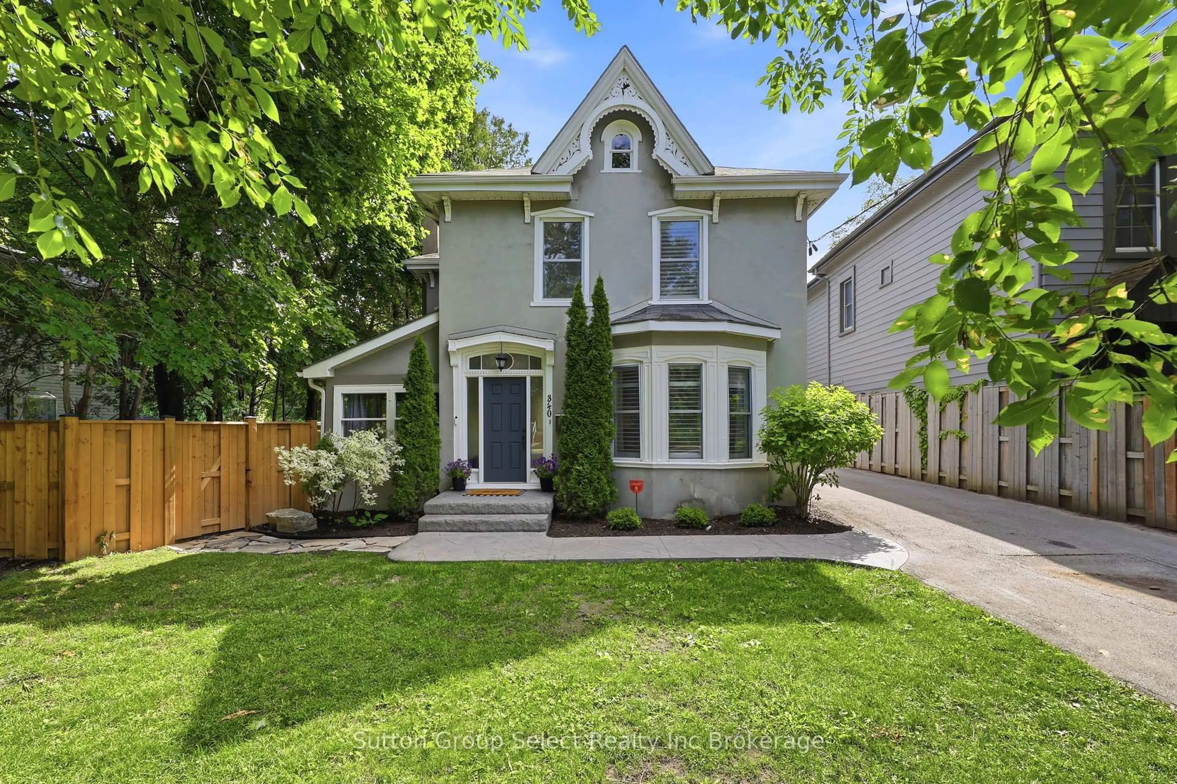 Unknown for 340 Ridout St, London South Ontario N6C 3Z3