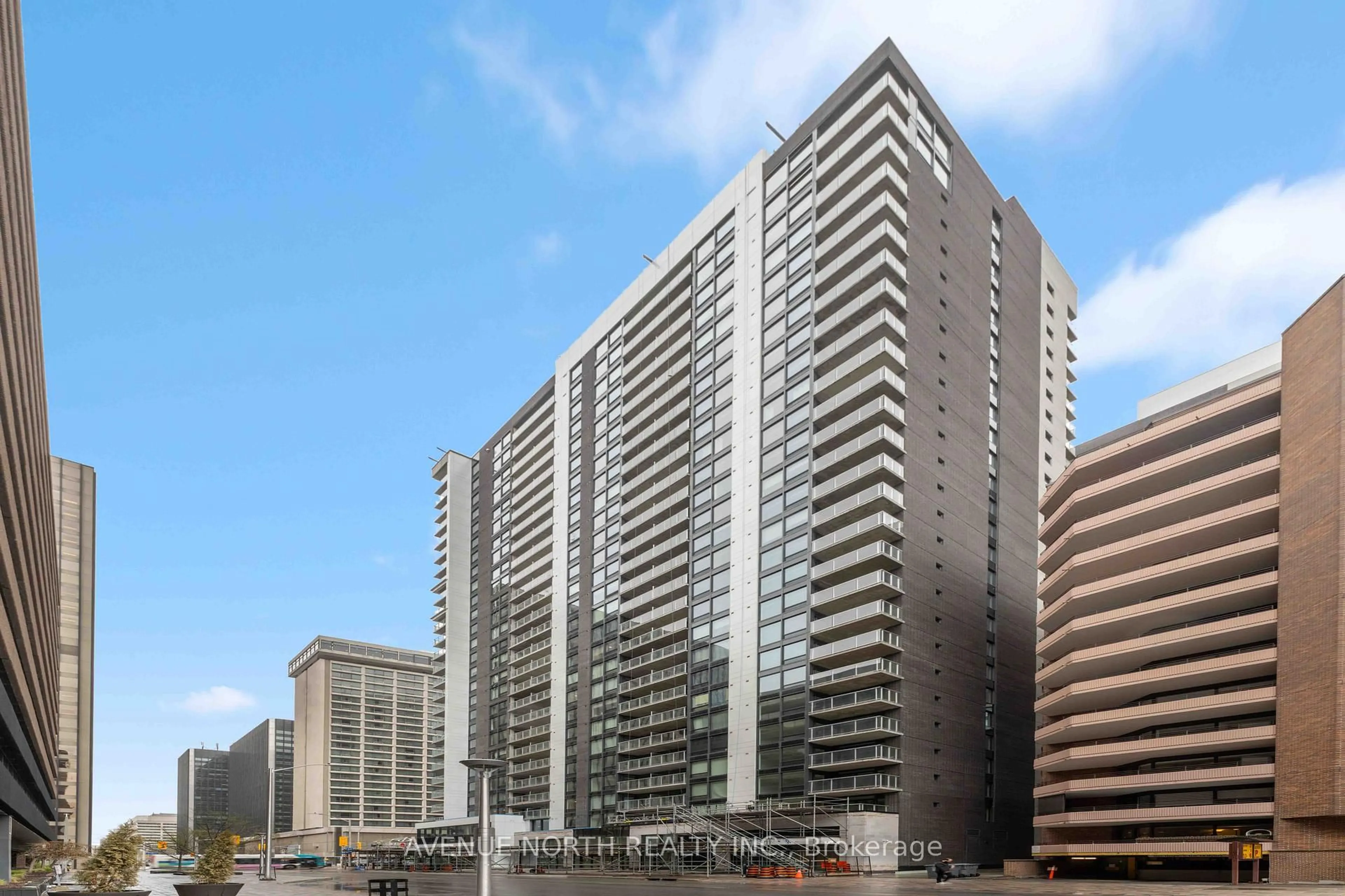 Unknown for 340 Queen St #2405, Ottawa Ontario K1R 0G1