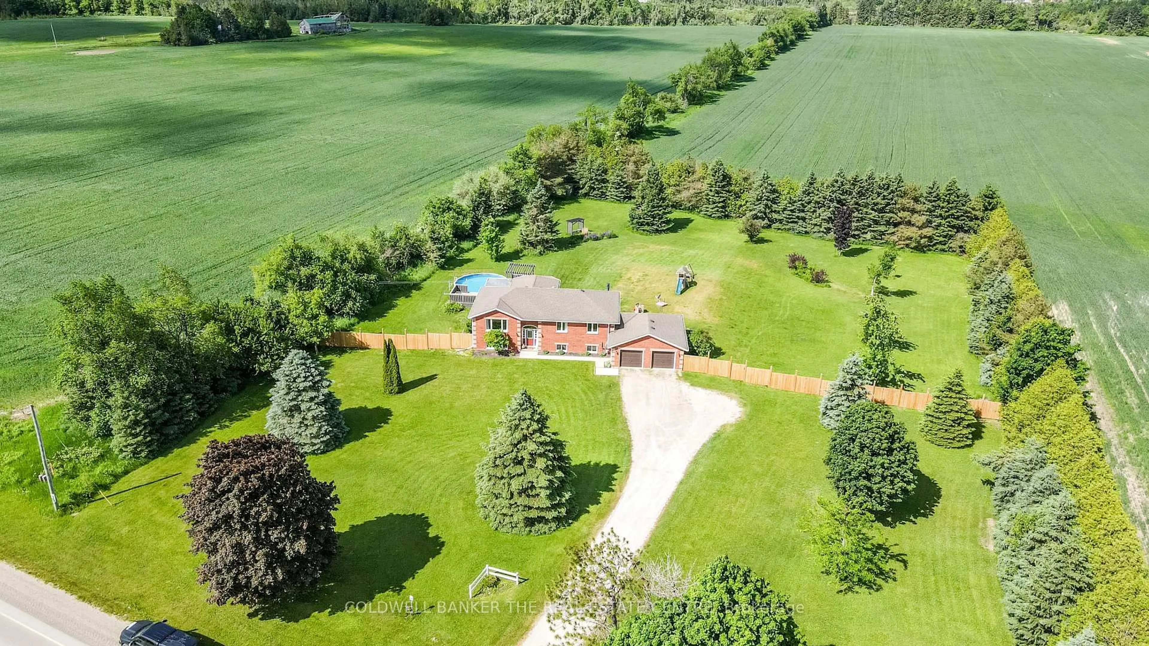 A pic from outside/outdoor area/front of a property/back of a property/a pic from drone, unknown for 516490 County Rd 124 Rd, Melancthon Ontario L9V 1V3