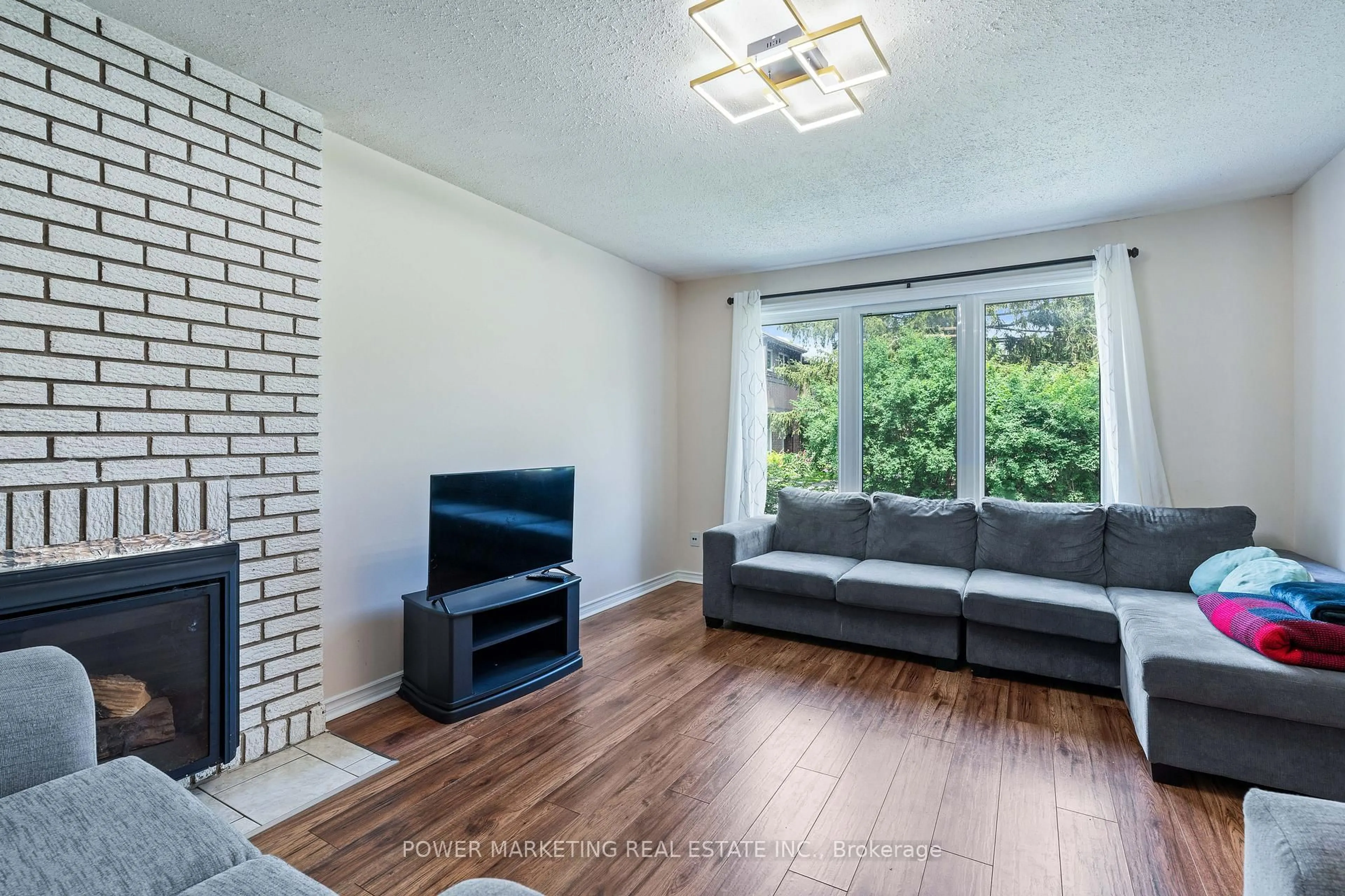 Living room with furniture, unknown for 2111 Montreal Rd #76, Ottawa Ontario K1J 8M8