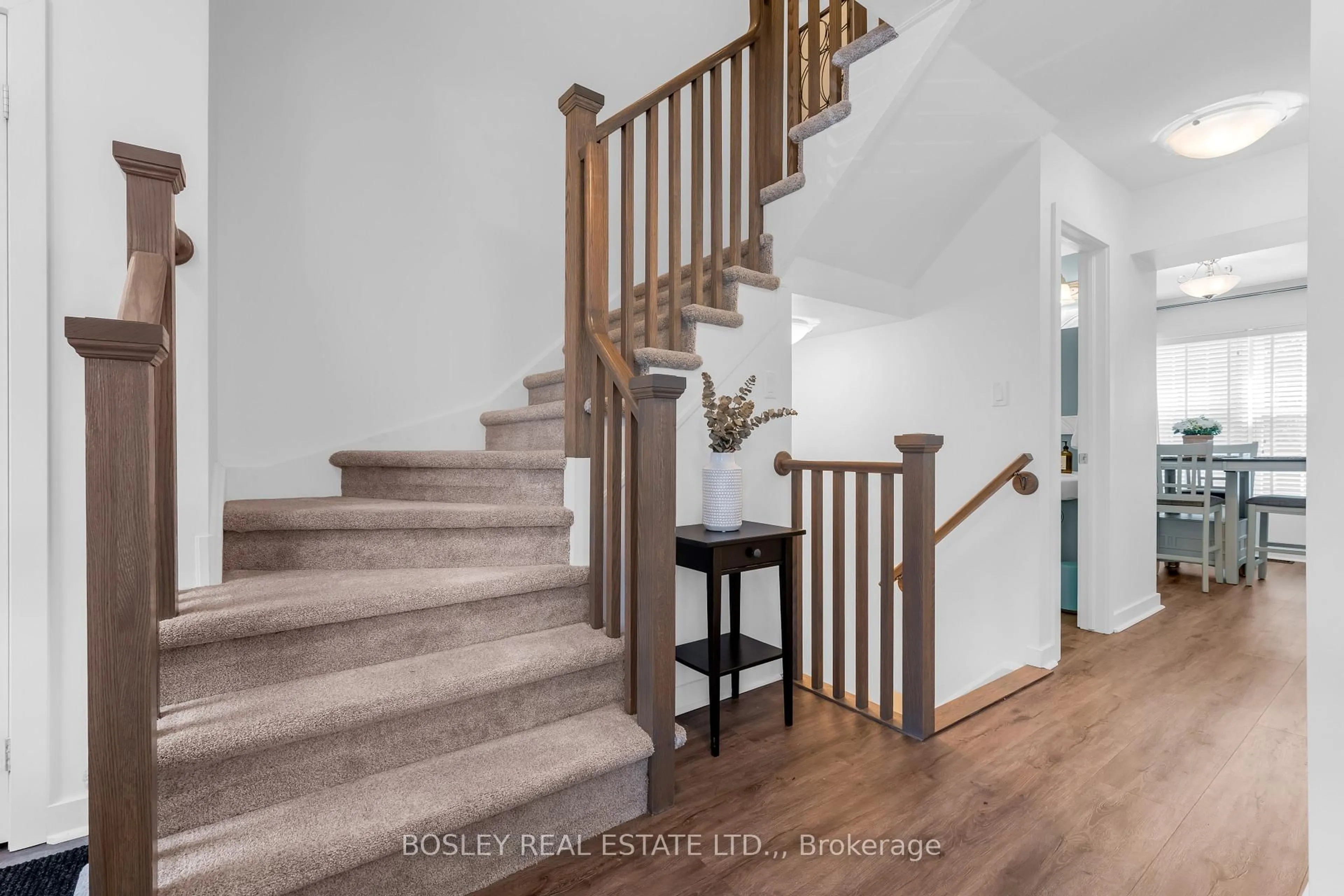 Stairs for 26 Chicory Cres #3, St. Catharines Ontario L2R 0A5