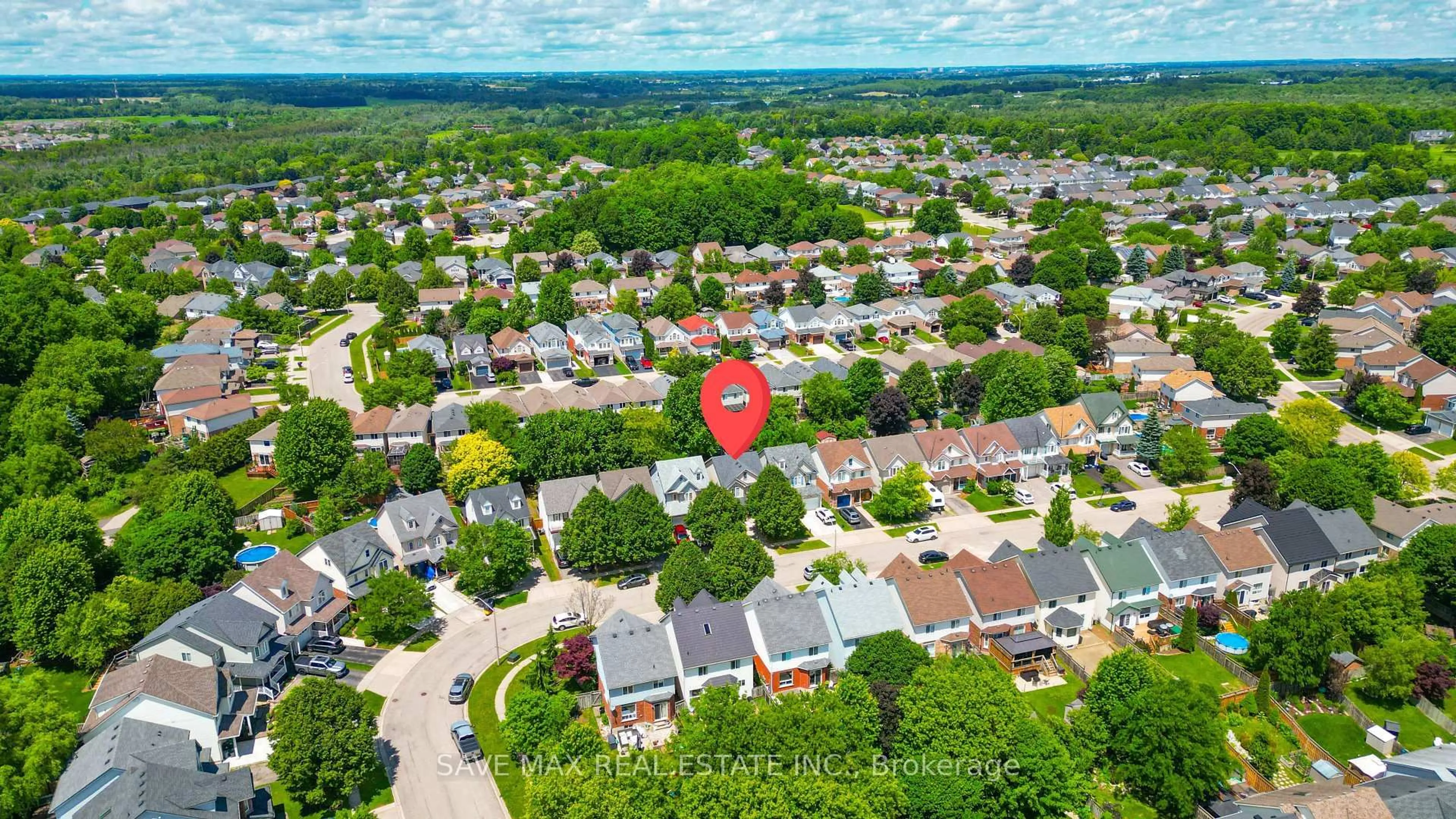 A pic from outside/outdoor area/front of a property/back of a property/a pic from drone, street for 36 Marcy Cres, Cambridge Ontario N3C 4H5