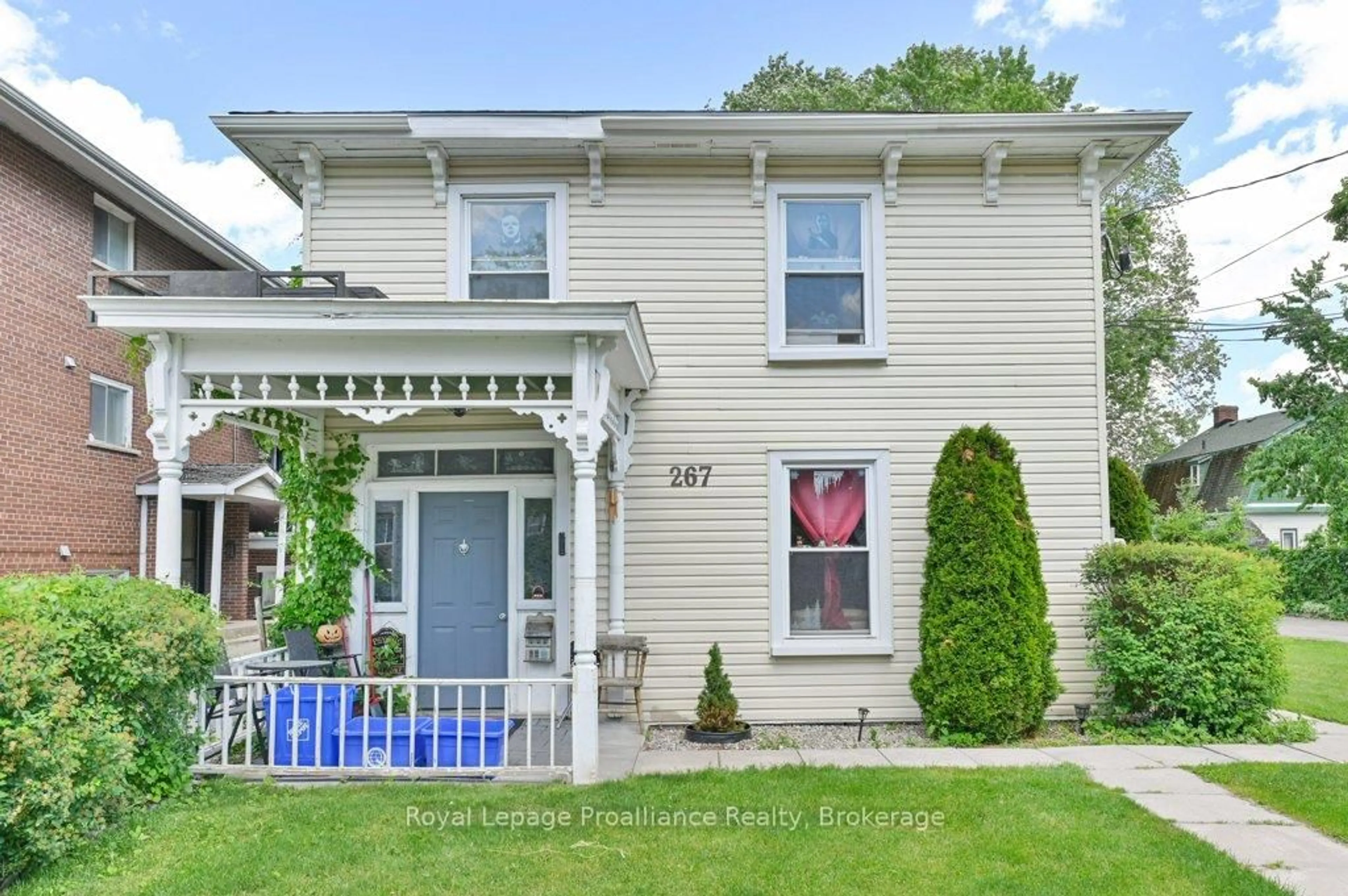 Home with brick exterior material, street for 267 Foster Ave, Belleville Ontario K8N 3R6