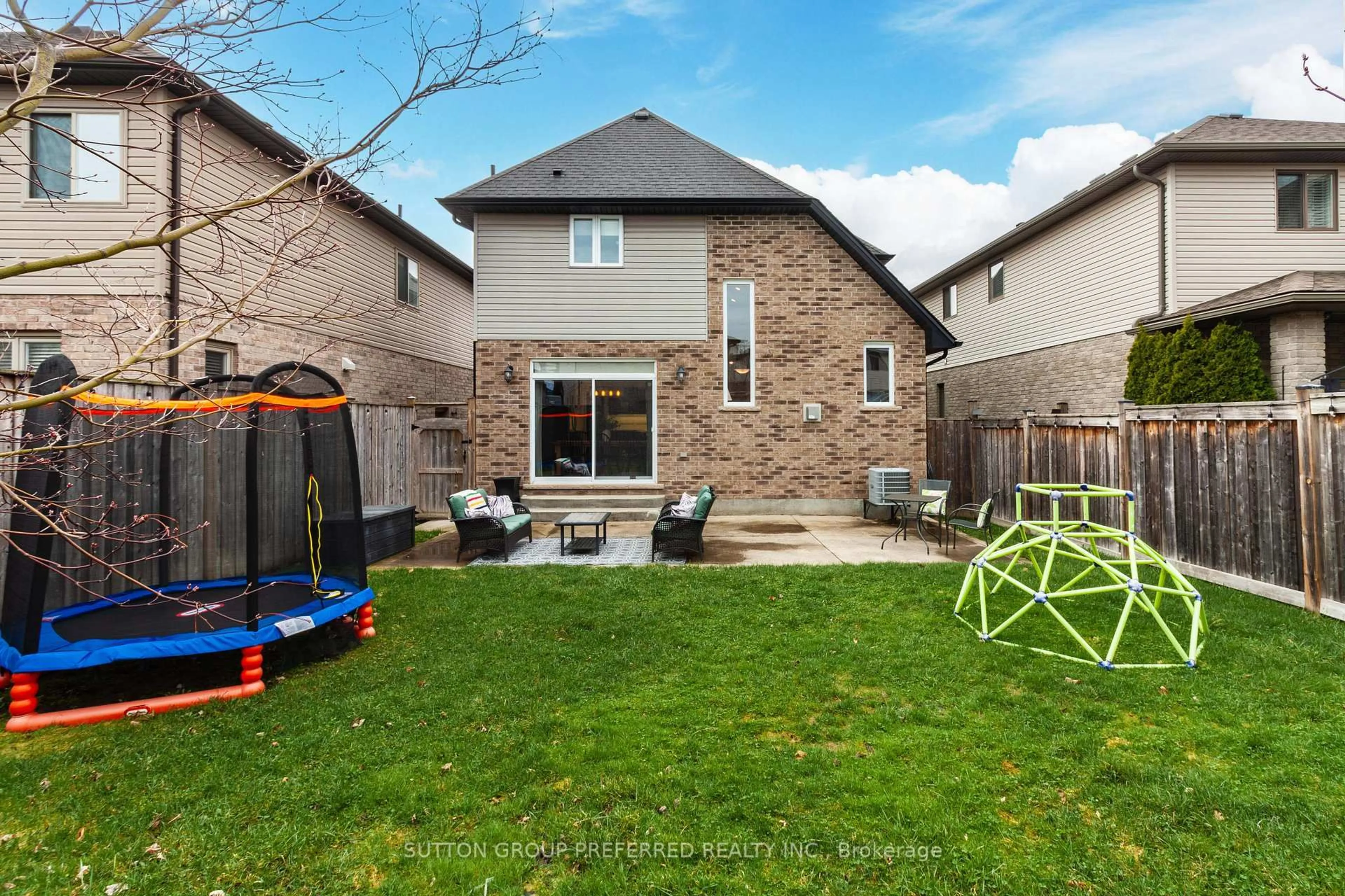 Unknown for 6685 Navin Cres, London South Ontario N6P 0B7