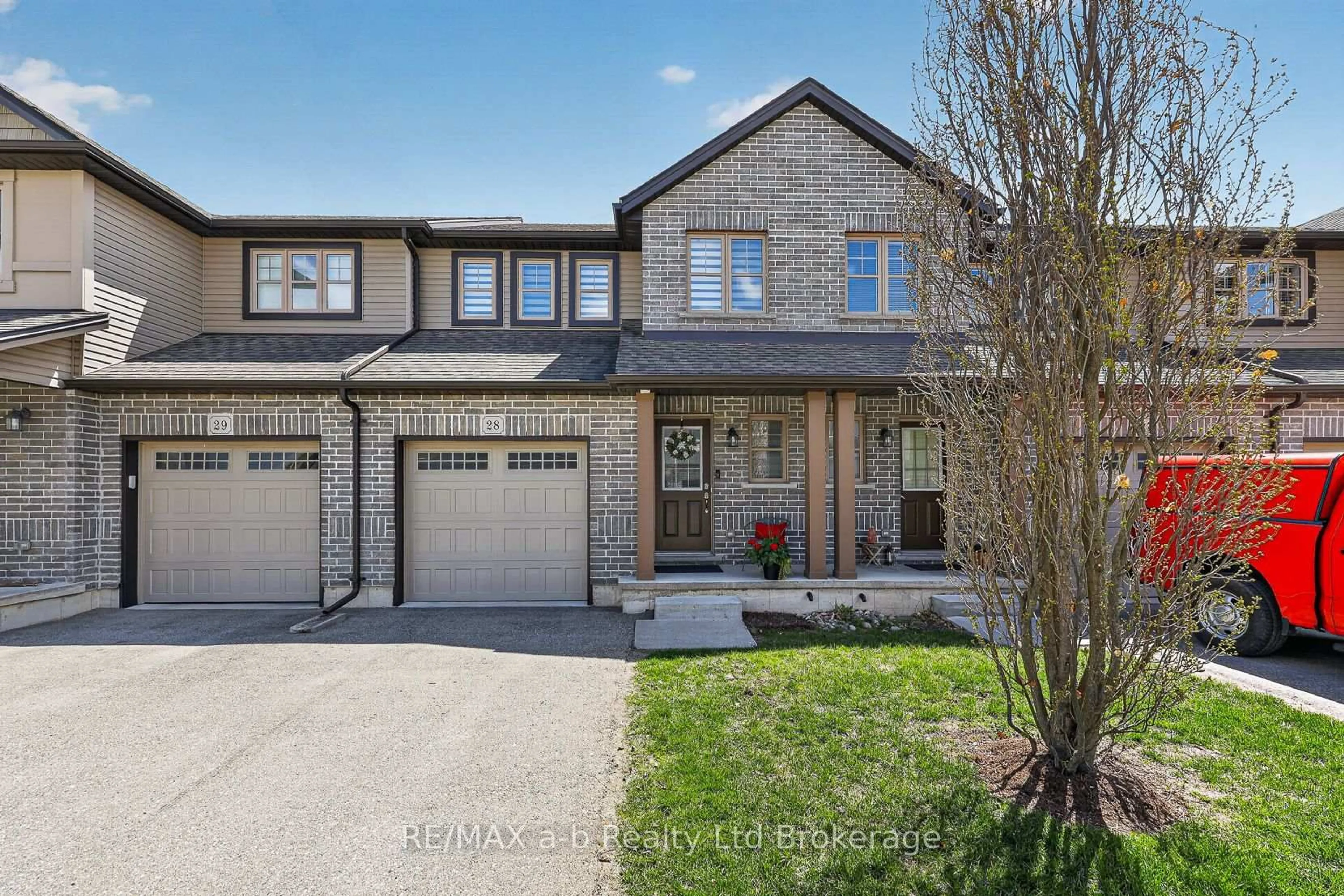 Home with brick exterior material, street for 175 INGERSOLL St #28, Ingersoll Ontario N5C 0B9