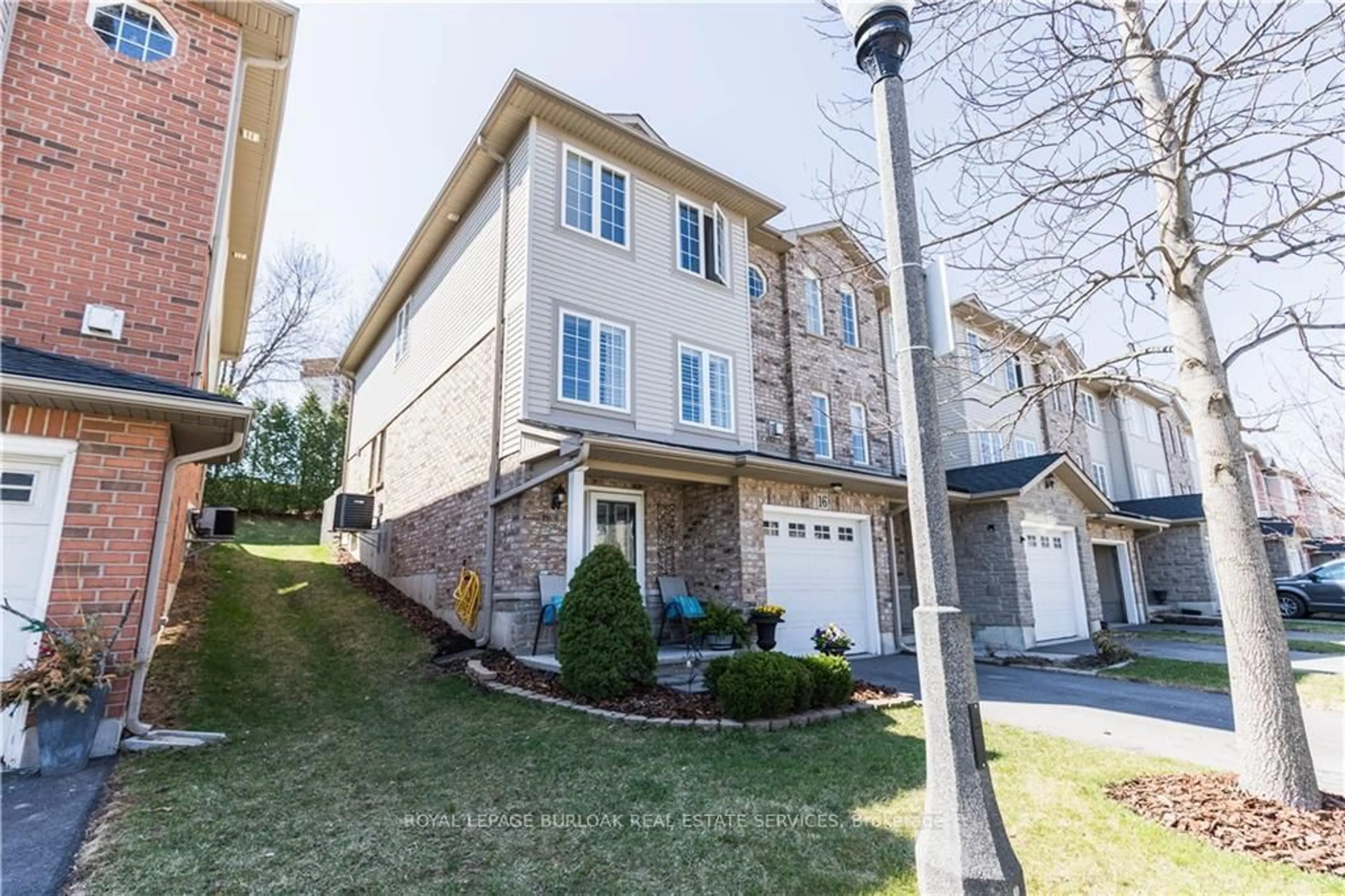Unknown for 7 Southside Pl #16, Hamilton Ontario L9C 7W6